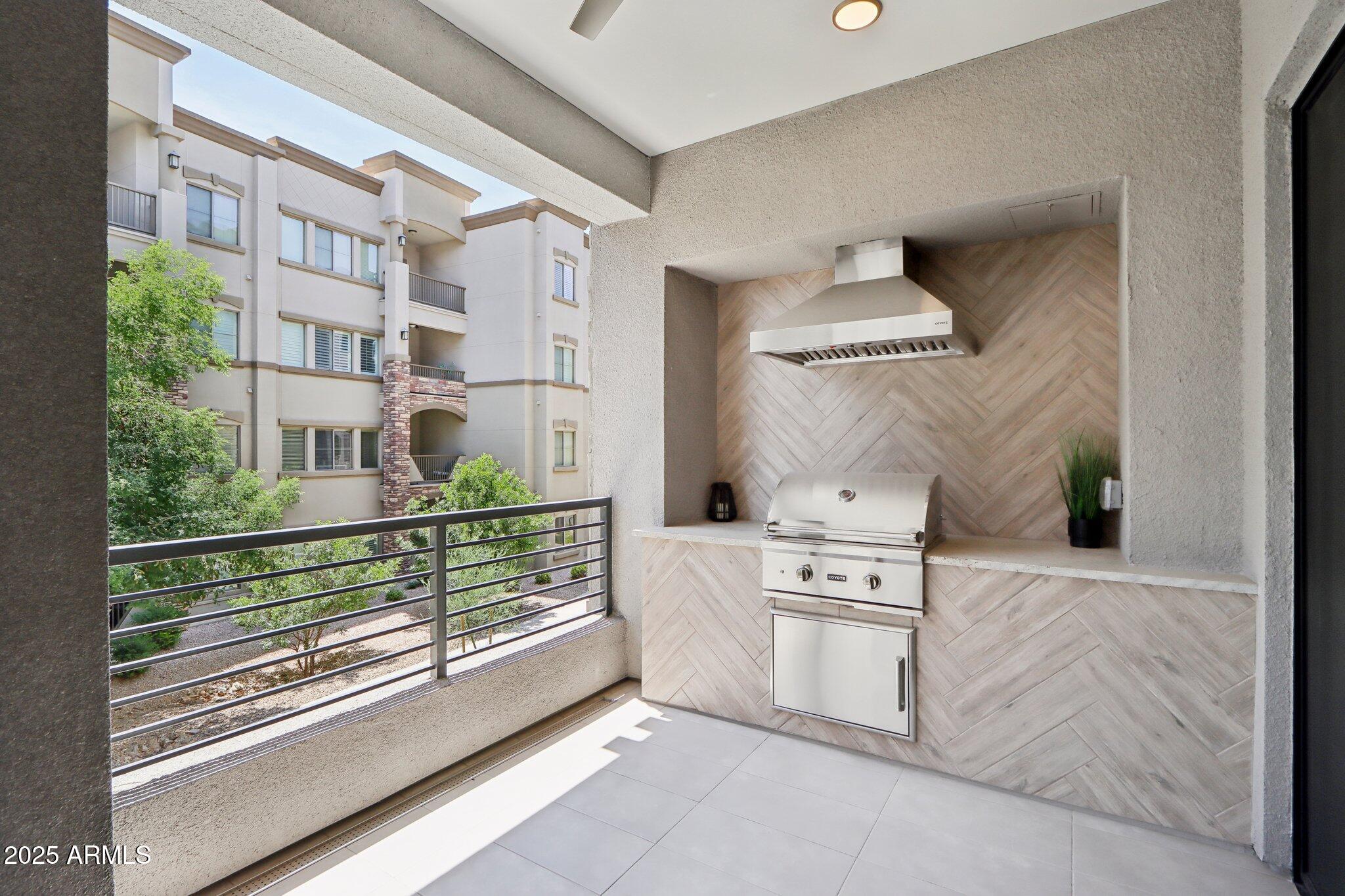 5250 E DEER VALLEY Drive, 247