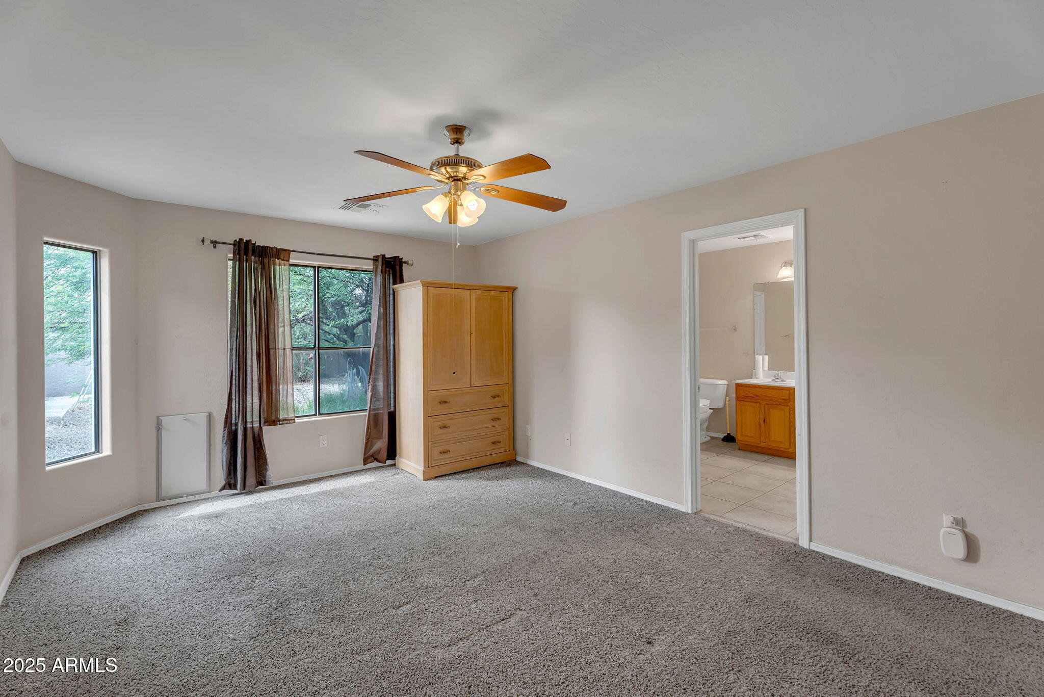 154 W HAYDEN PARK Road