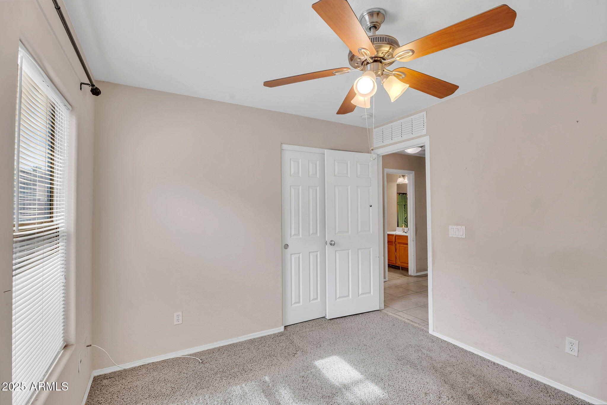 154 W HAYDEN PARK Road