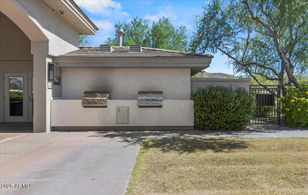 11490 E BECK Lane