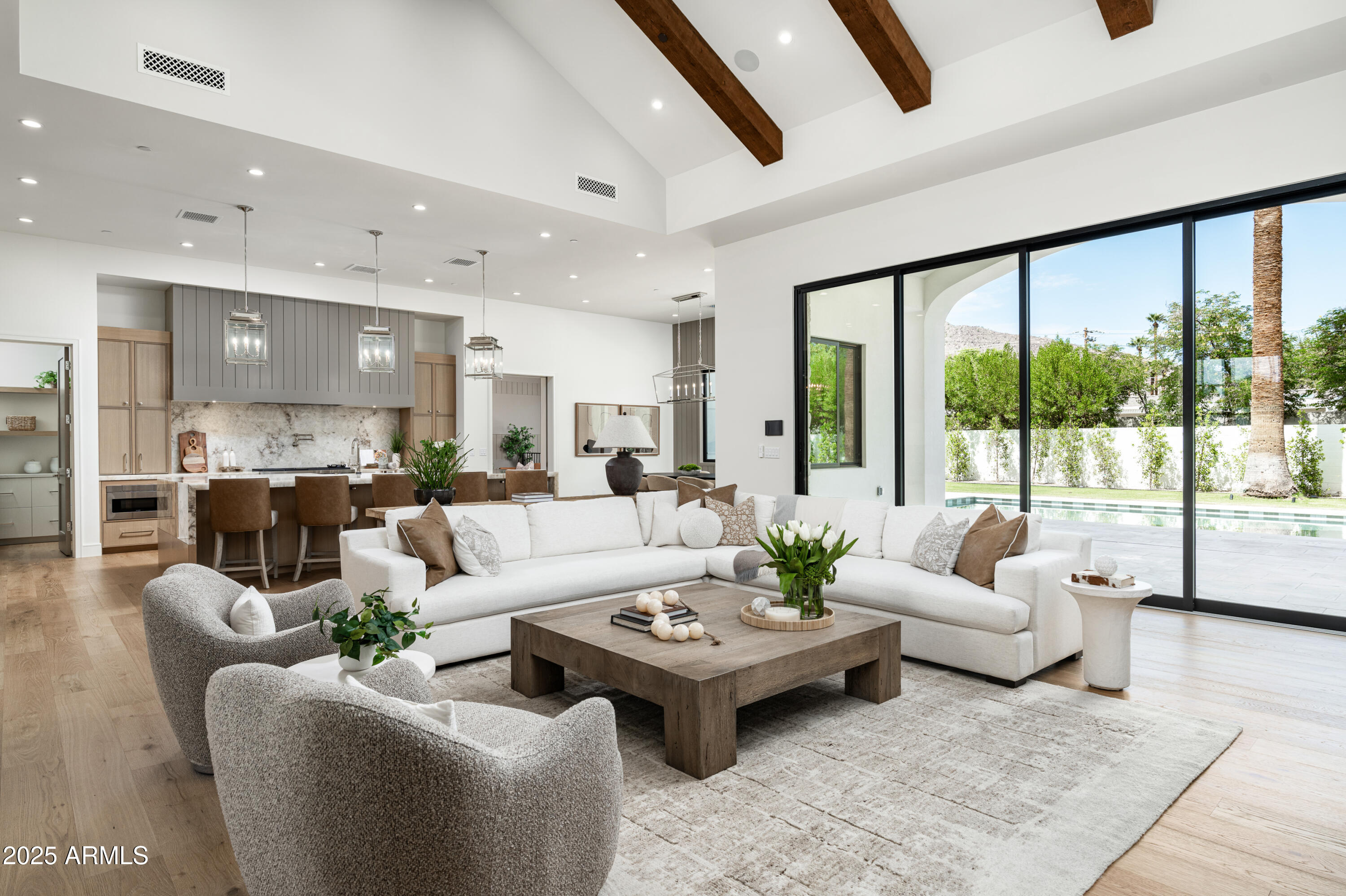 6302 E CALLE DEL NORTE