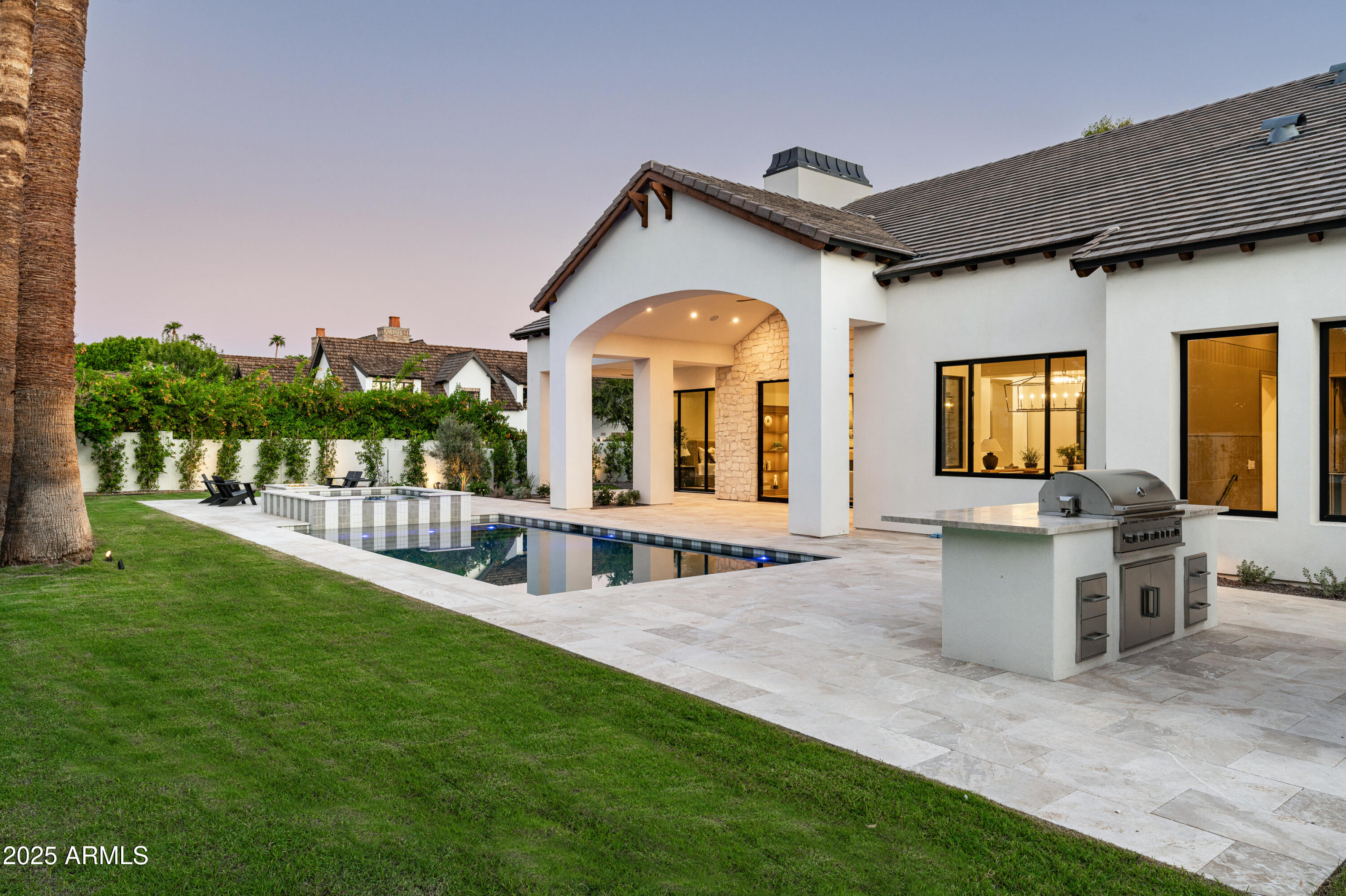 6302 E CALLE DEL NORTE