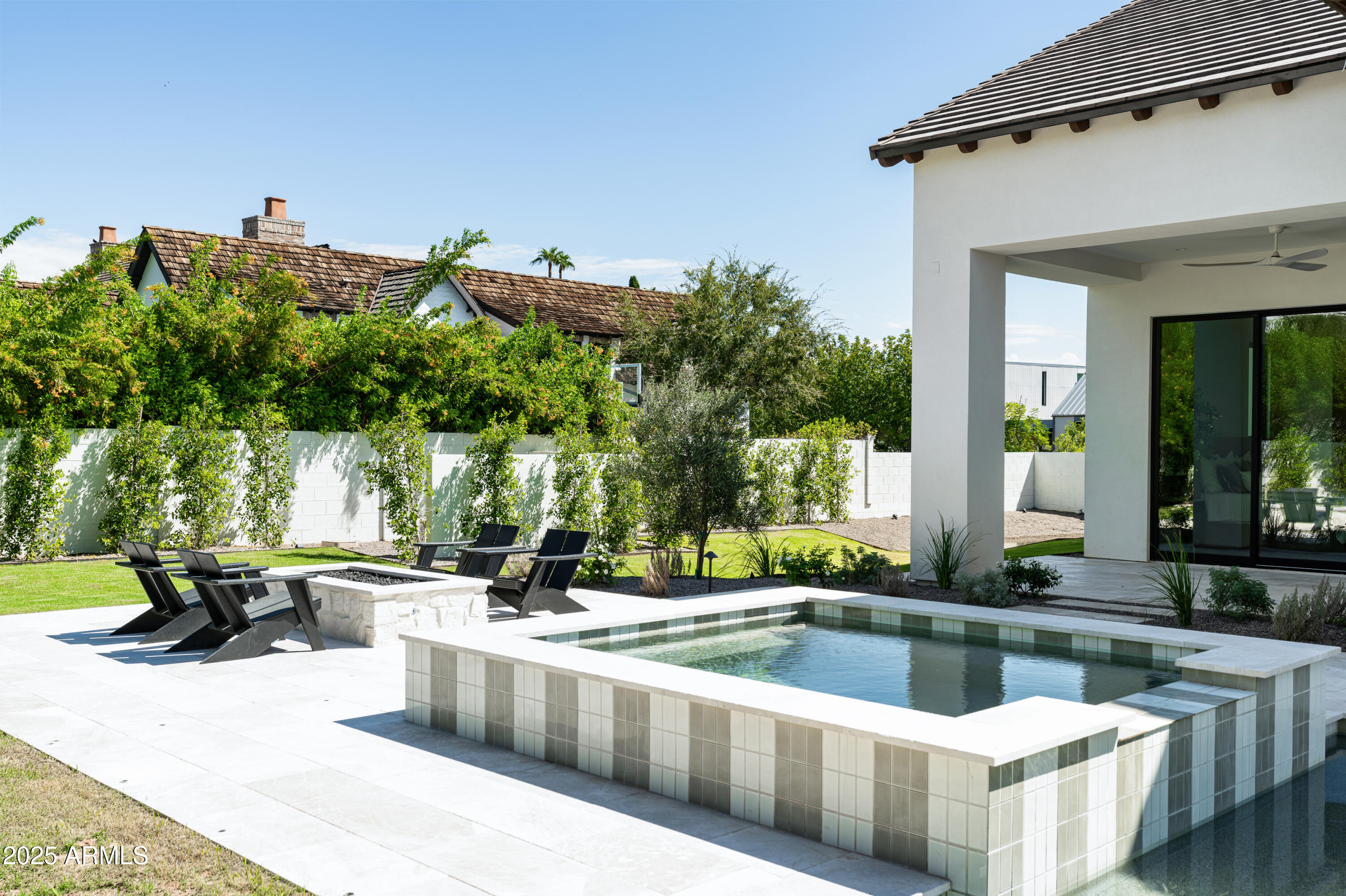 6302 E CALLE DEL NORTE