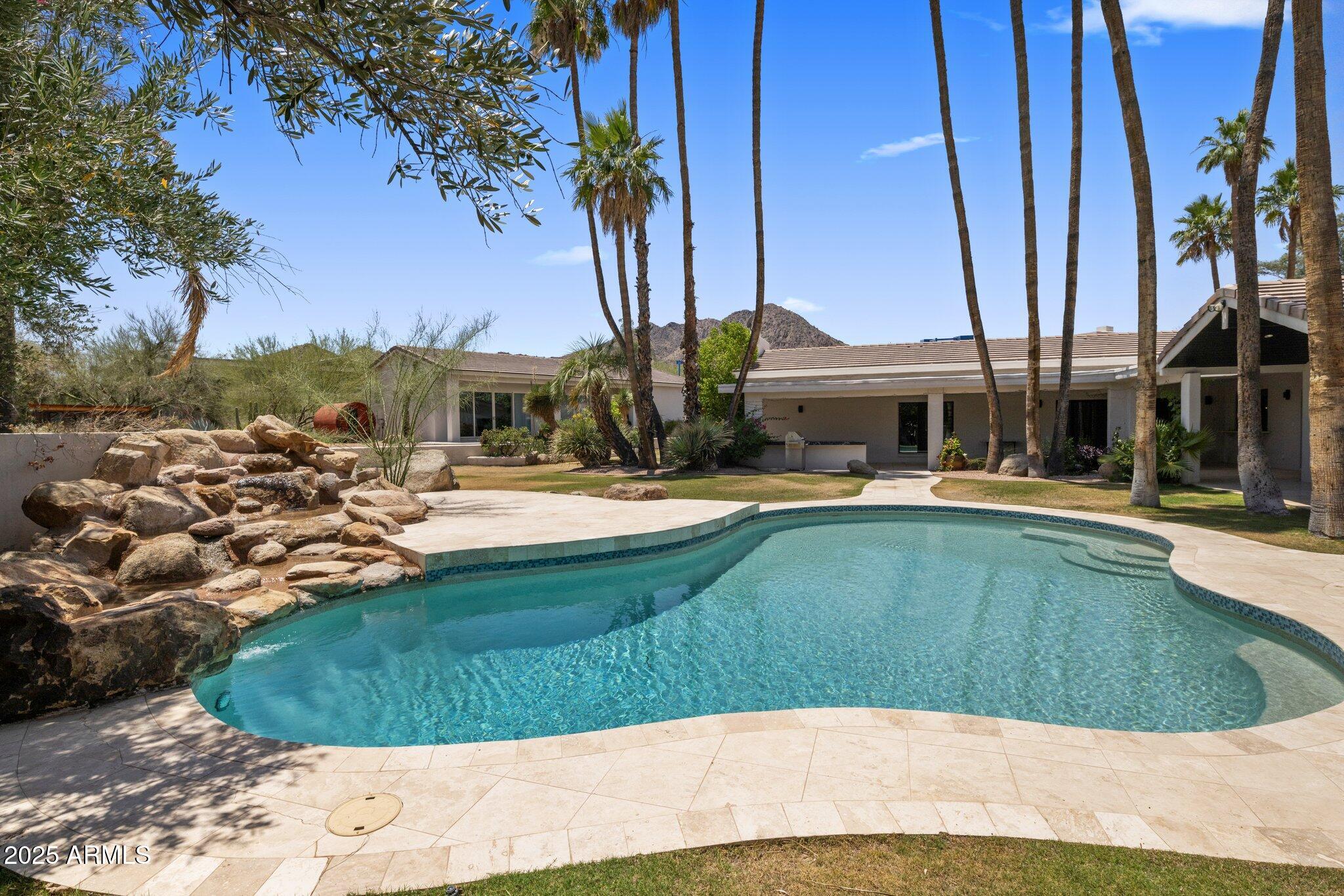 4801 E Horseshoe Road
