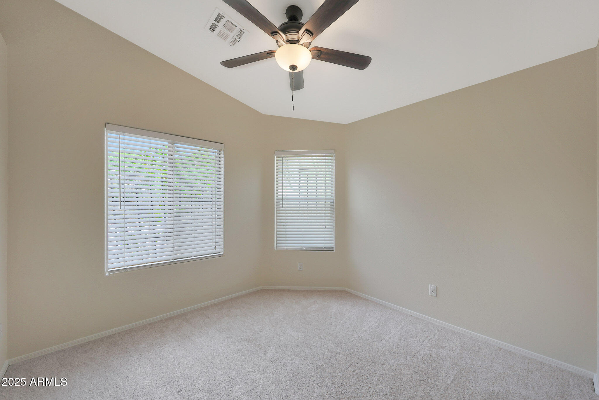 2627 E GARY Way