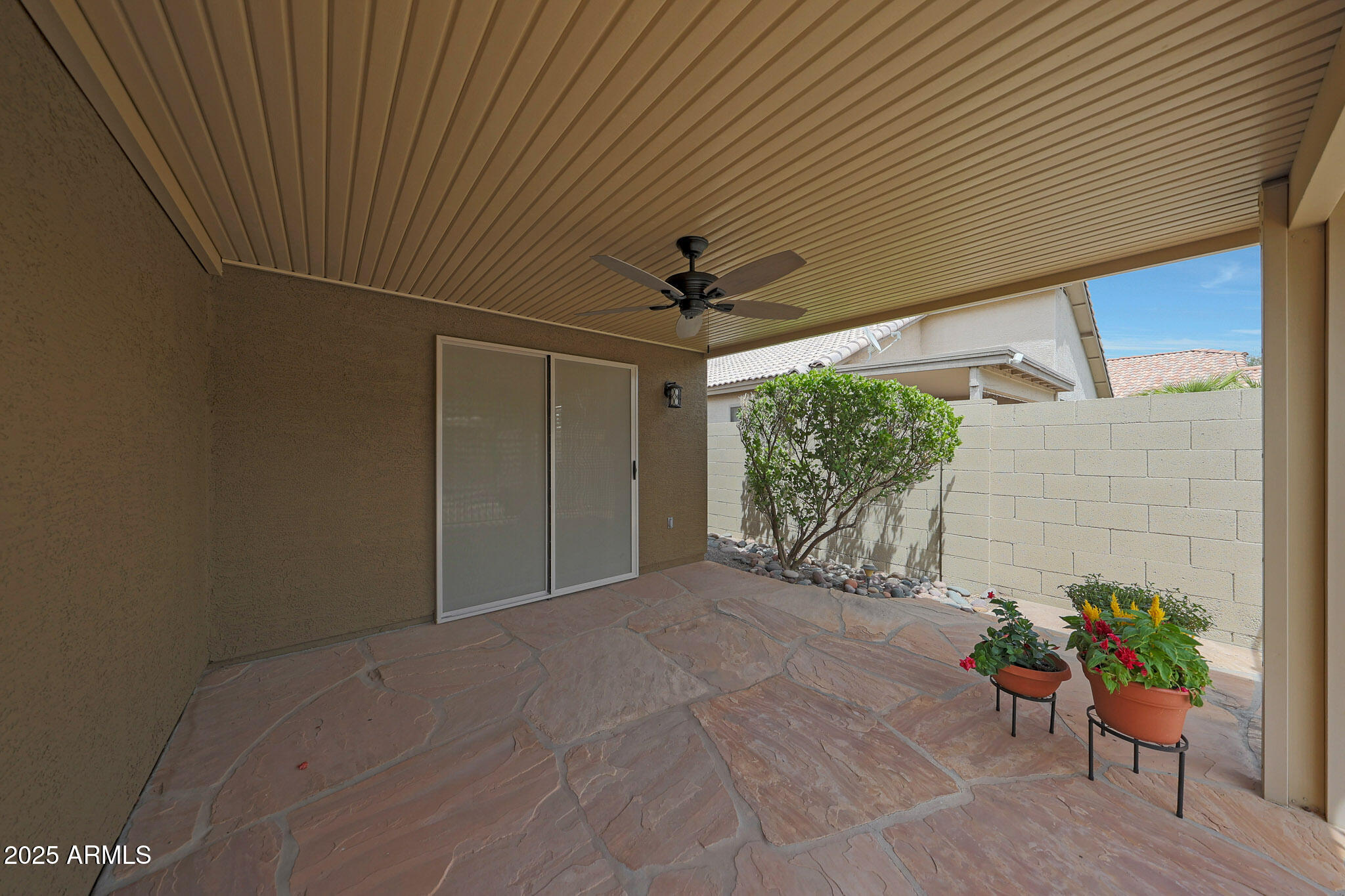 2627 E GARY Way