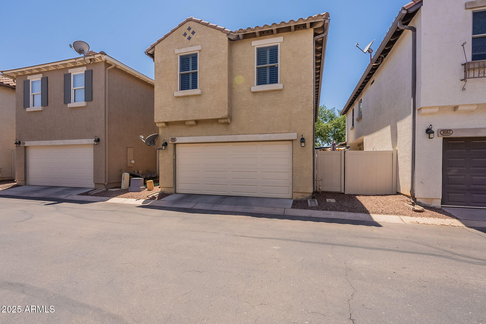 1086 S NANCY Lane