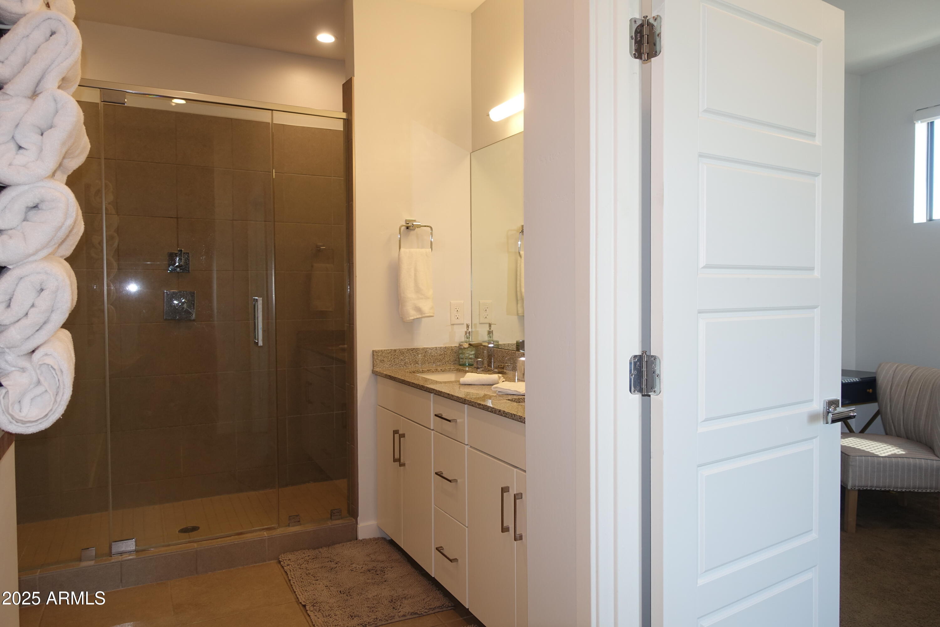 3233 N 70TH Street, 1015