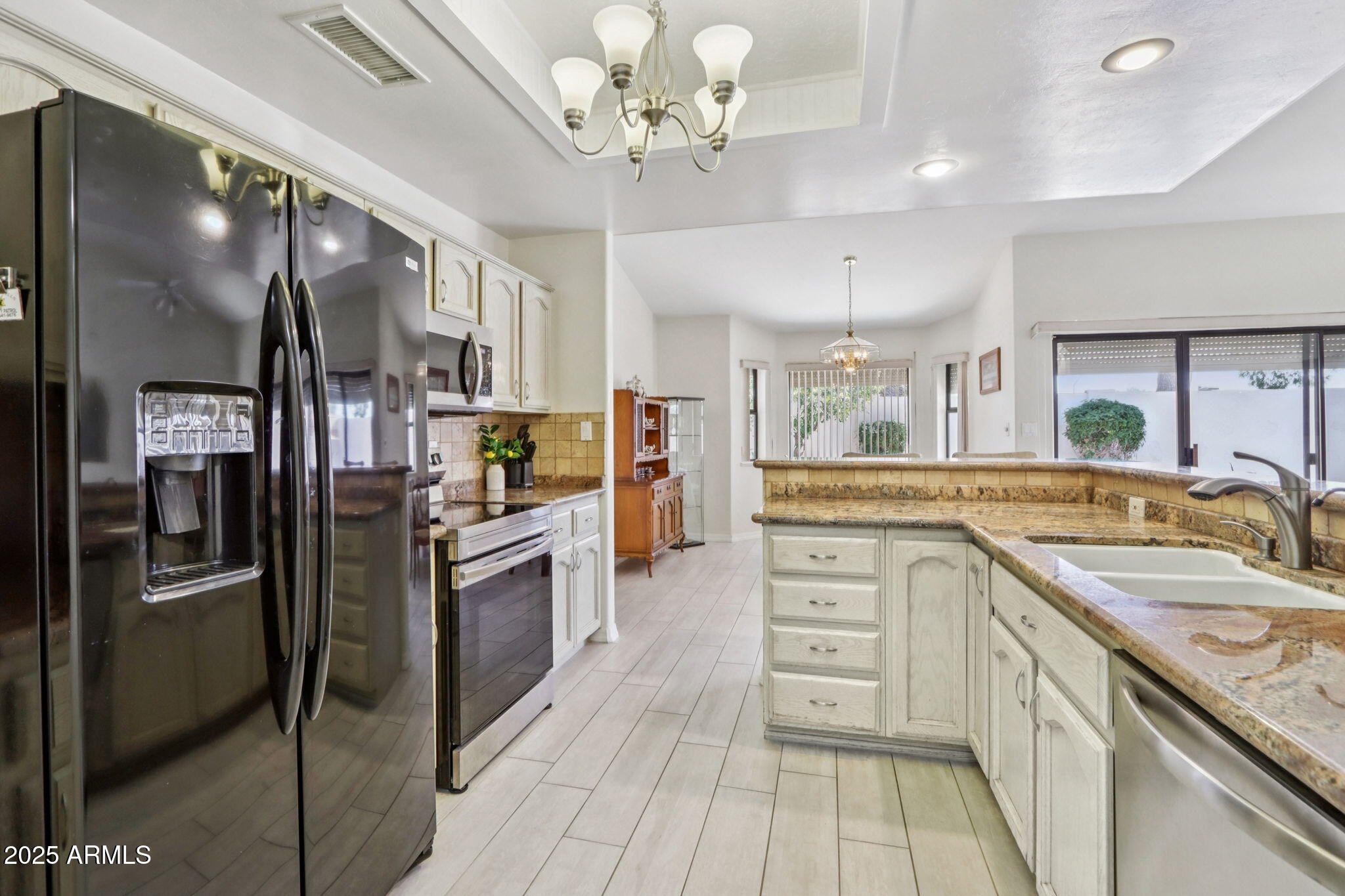 2055 N 56TH Street, 15