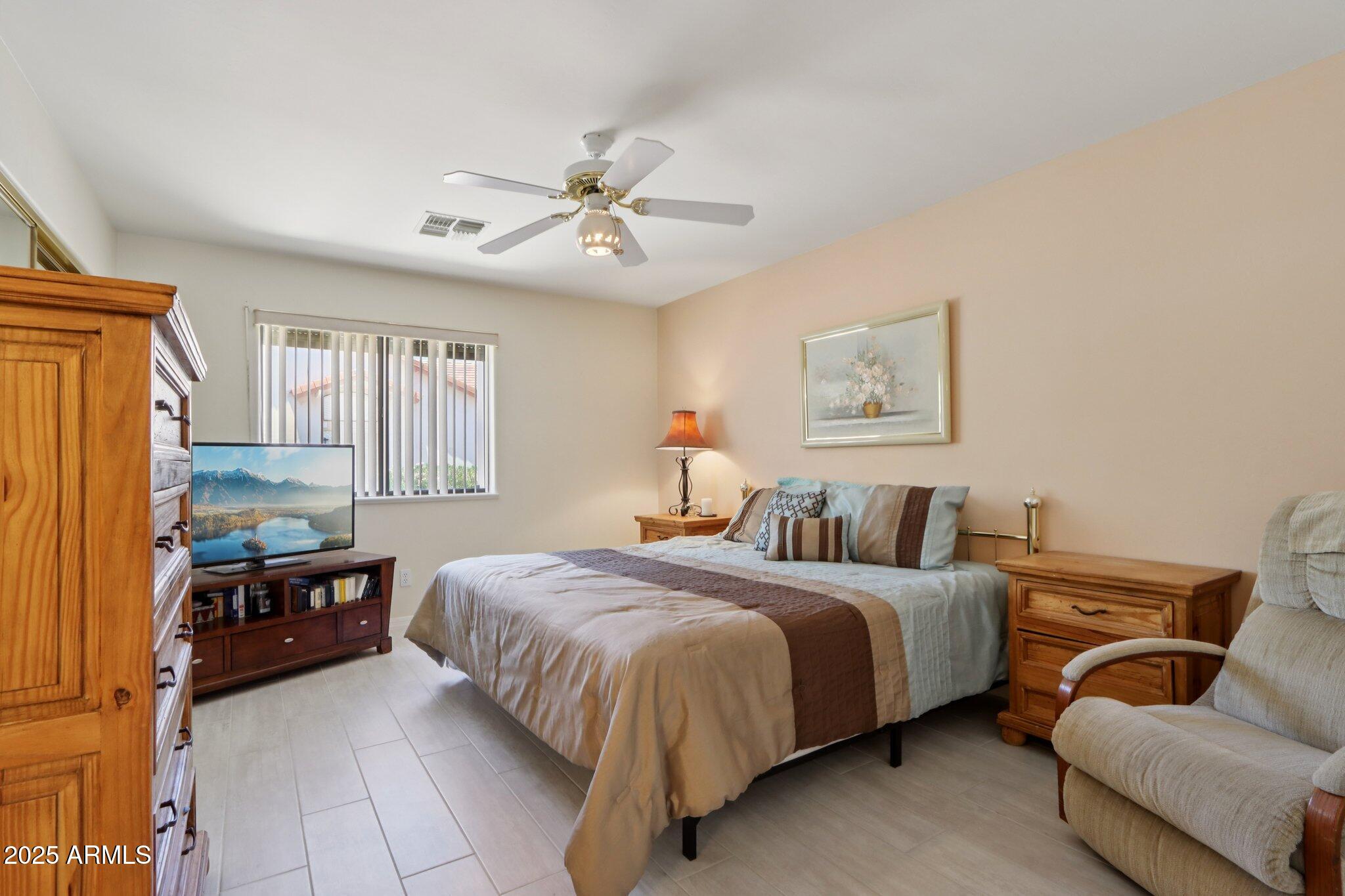 2055 N 56TH Street, 15