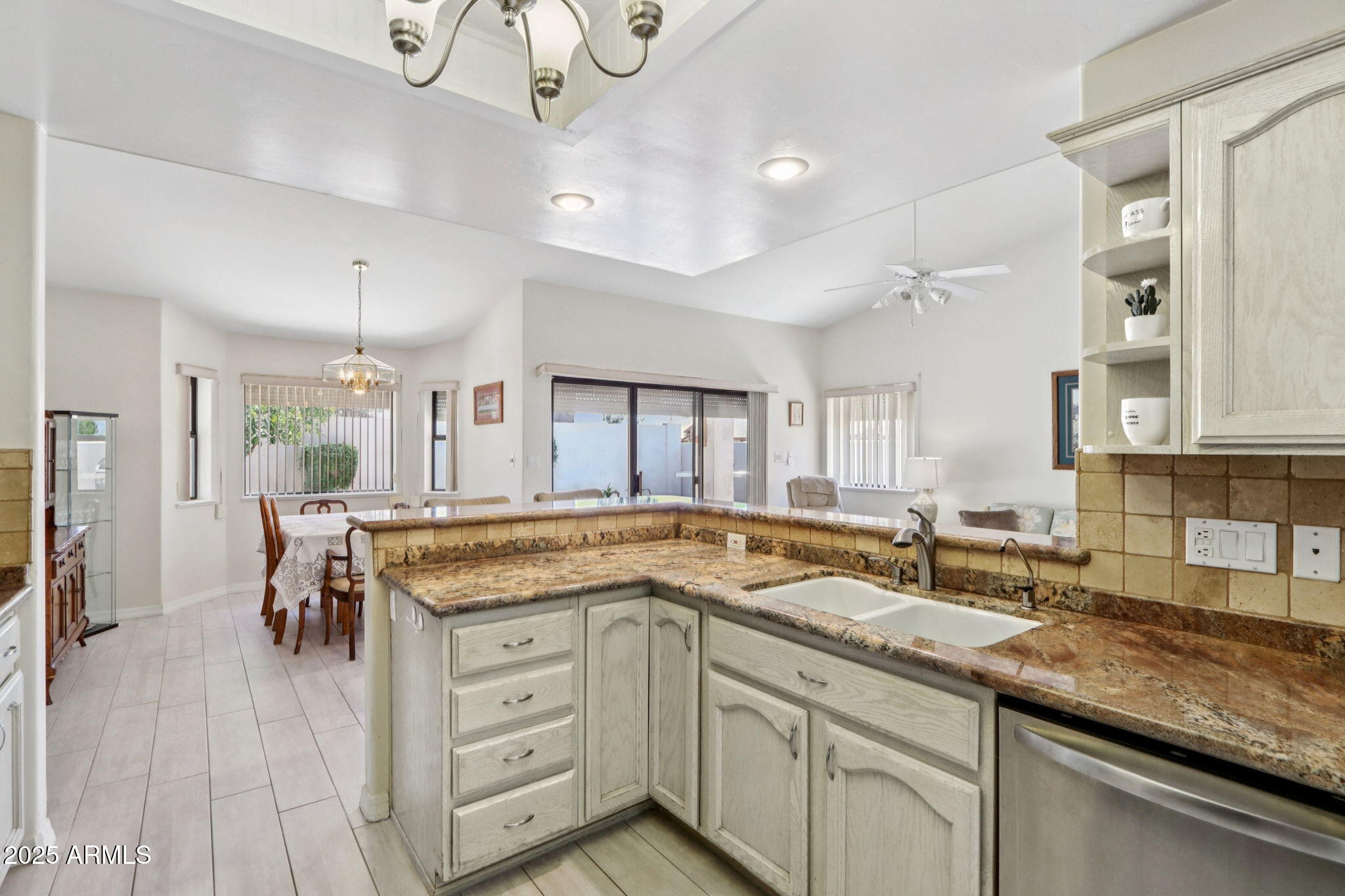 2055 N 56TH Street, 15