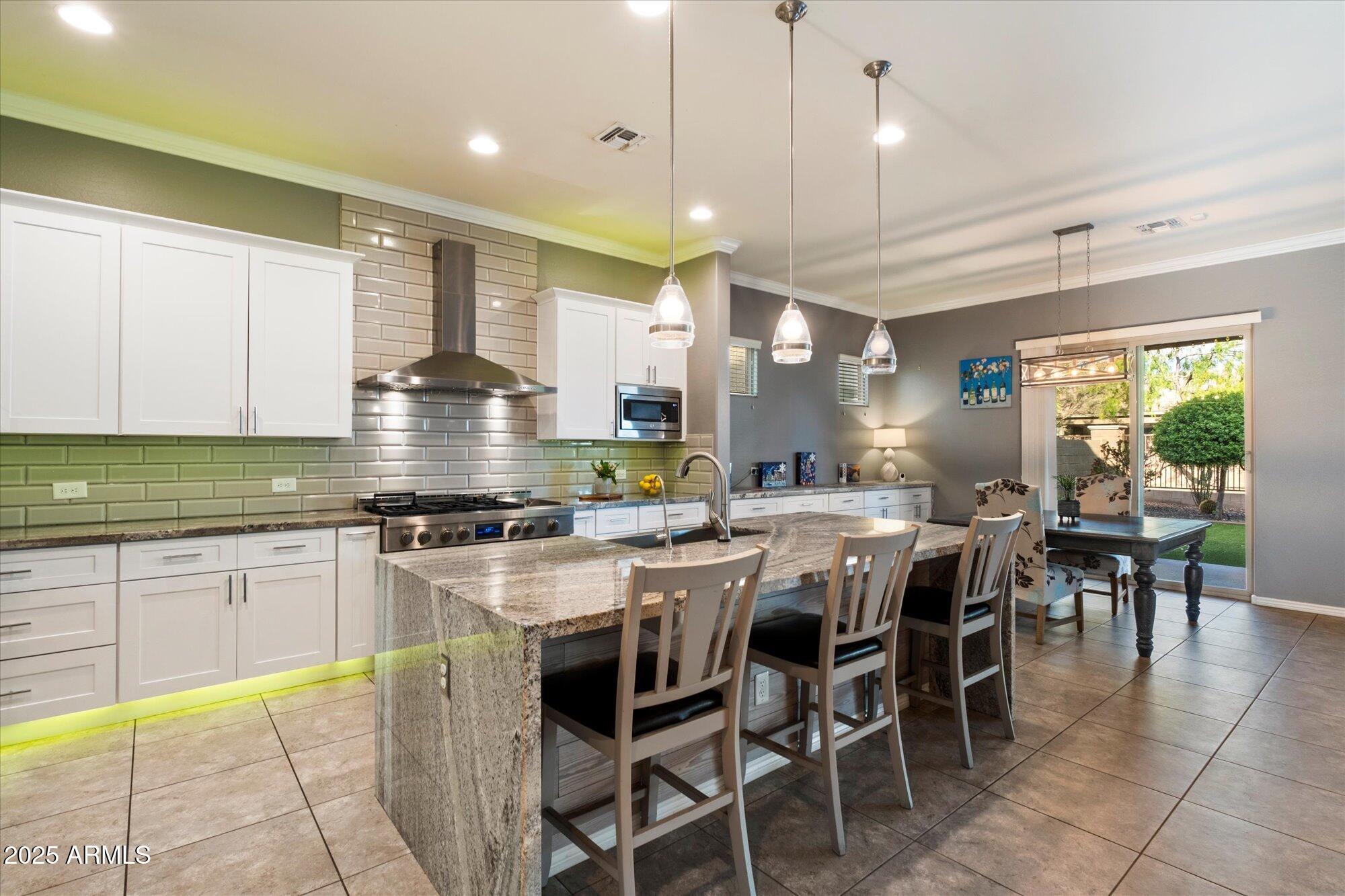 5123 S MARIPOSA Drive