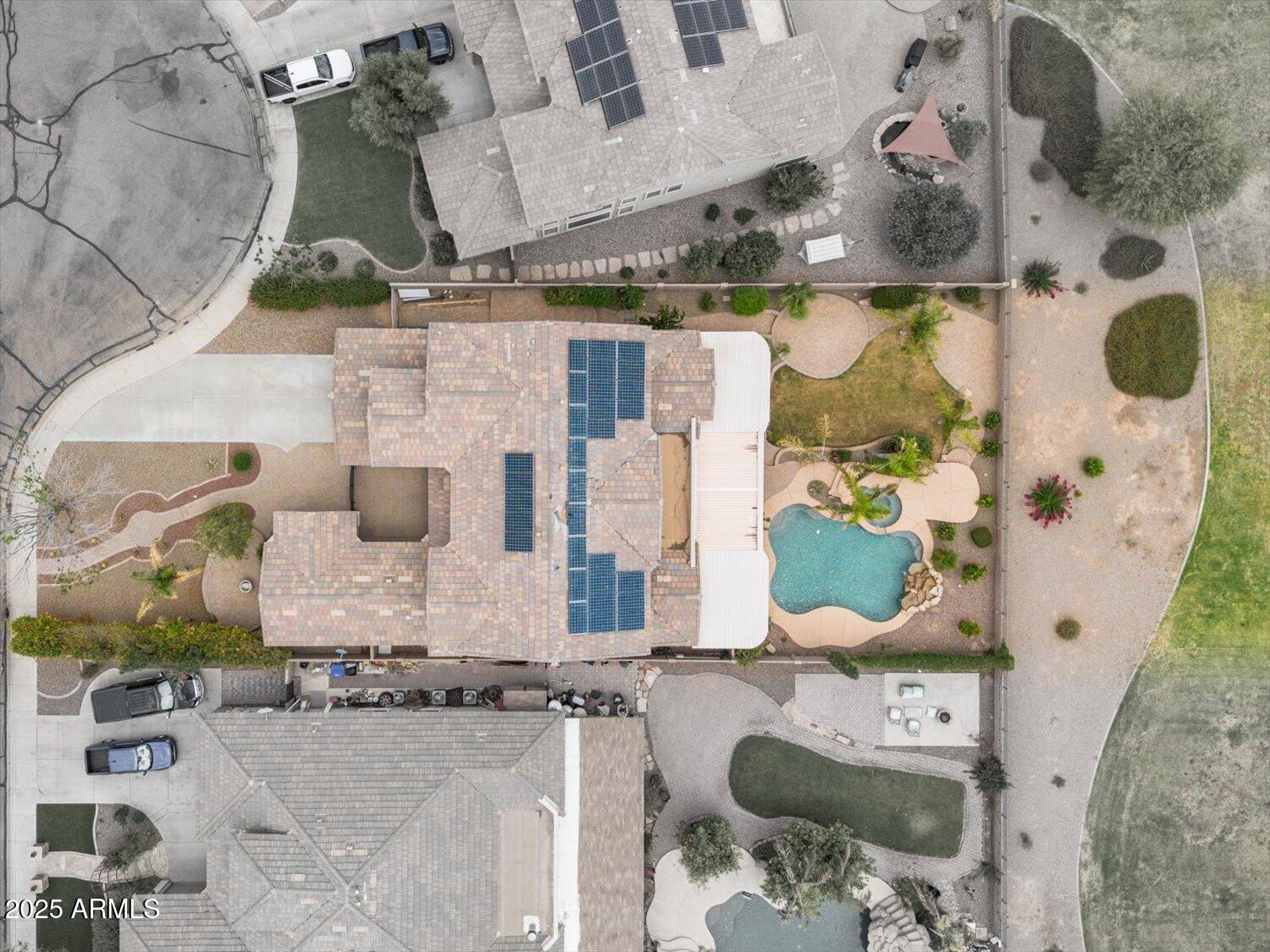 22737 N SUNSET Drive