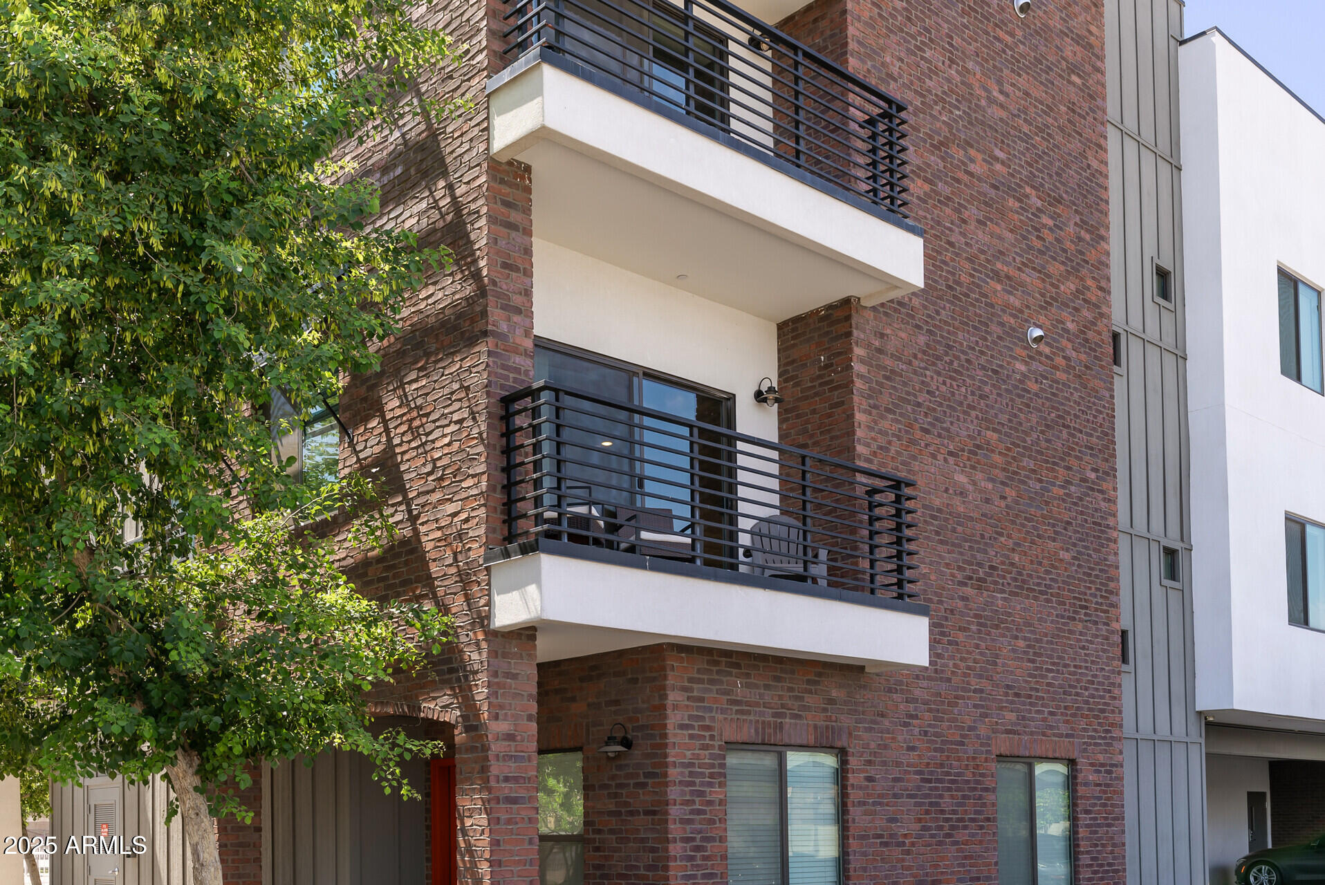 475 N 9TH Street, 206