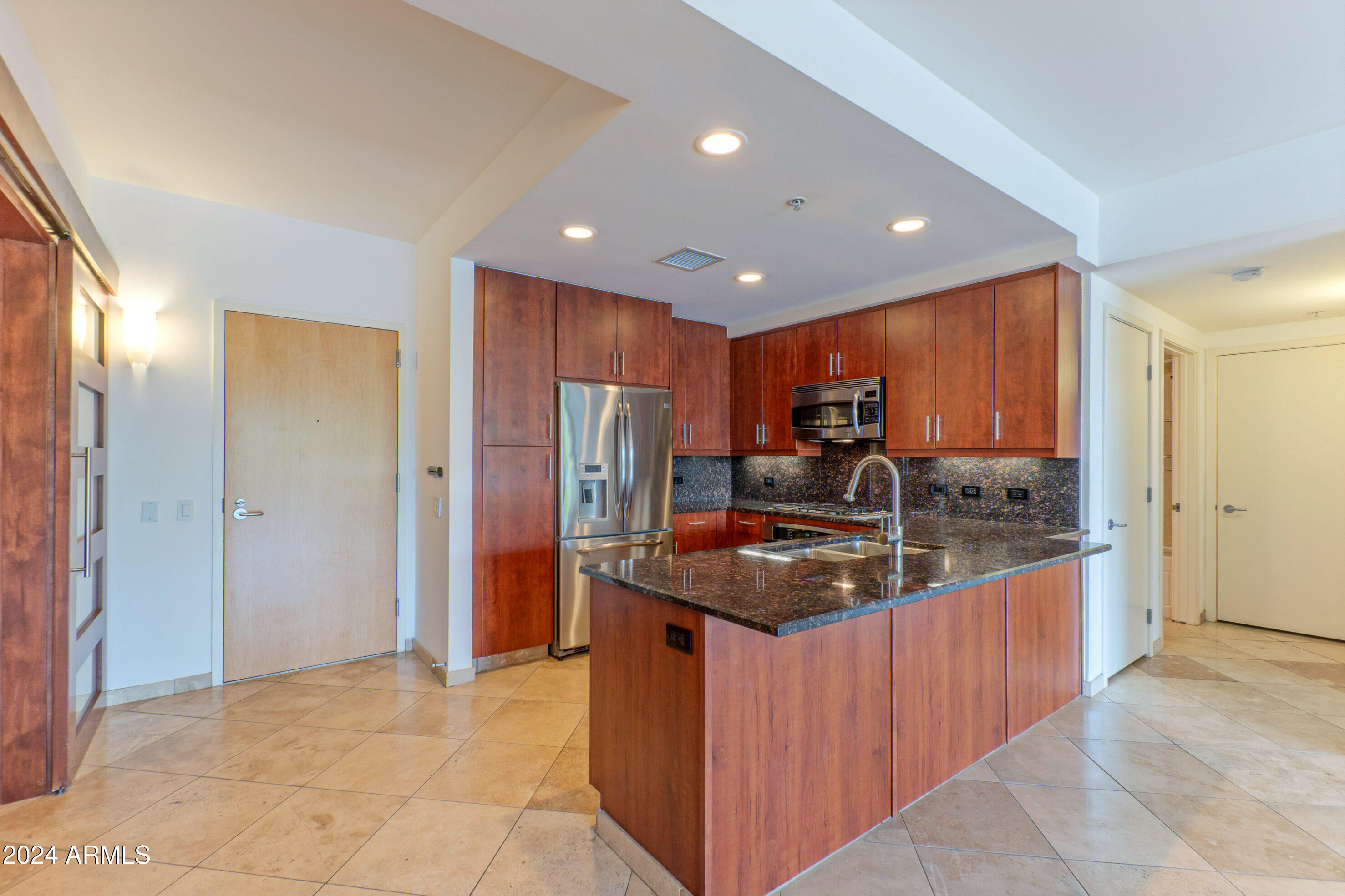 7167 E RANCHO VISTA Drive, 2007