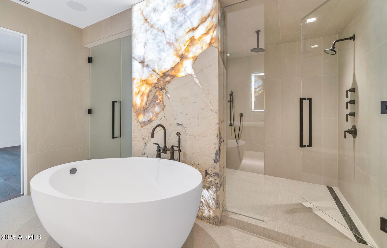 6587 N PALMERAIE Boulevard, 1051