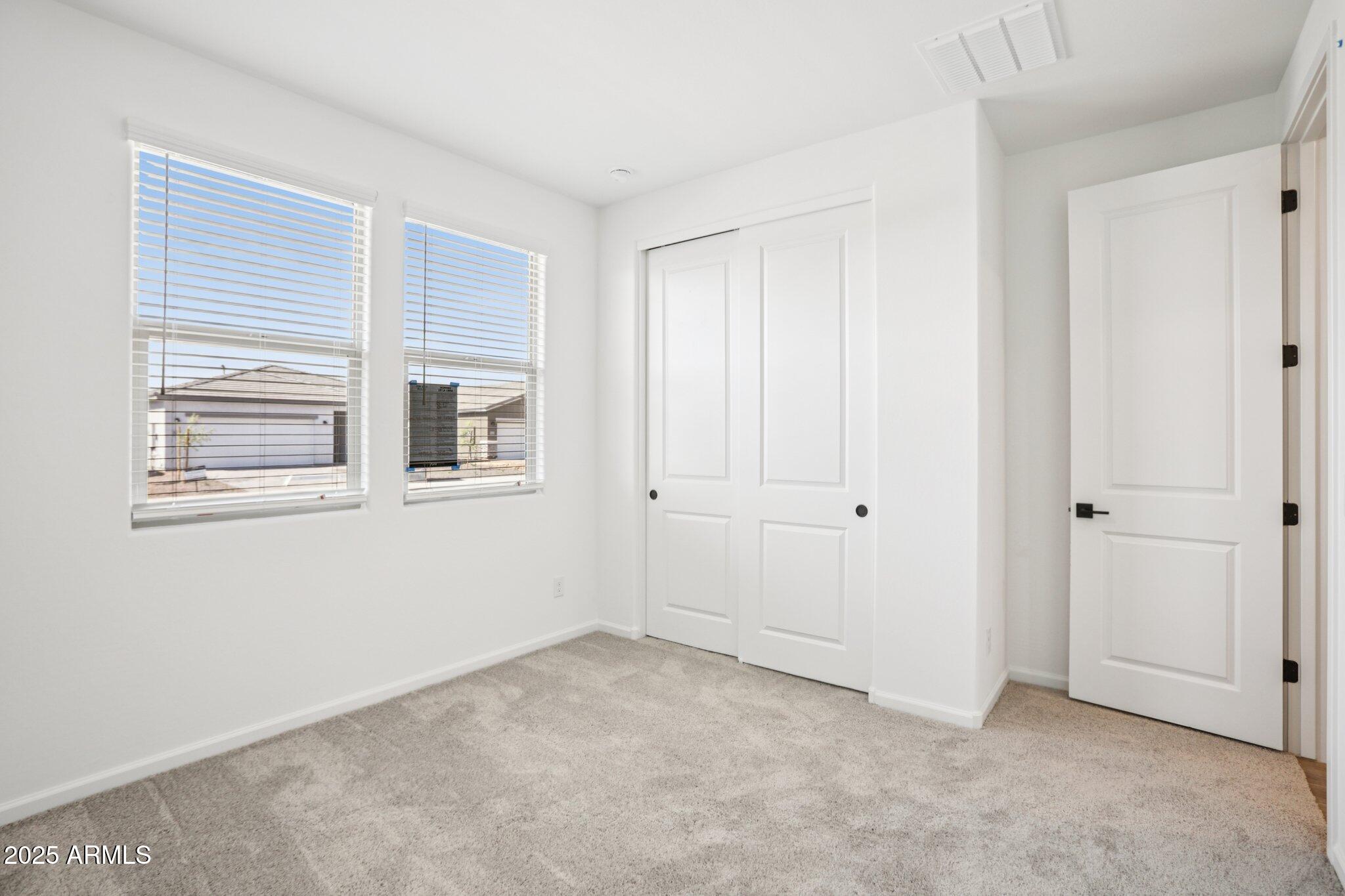 18269 W CAMINO DE ORO