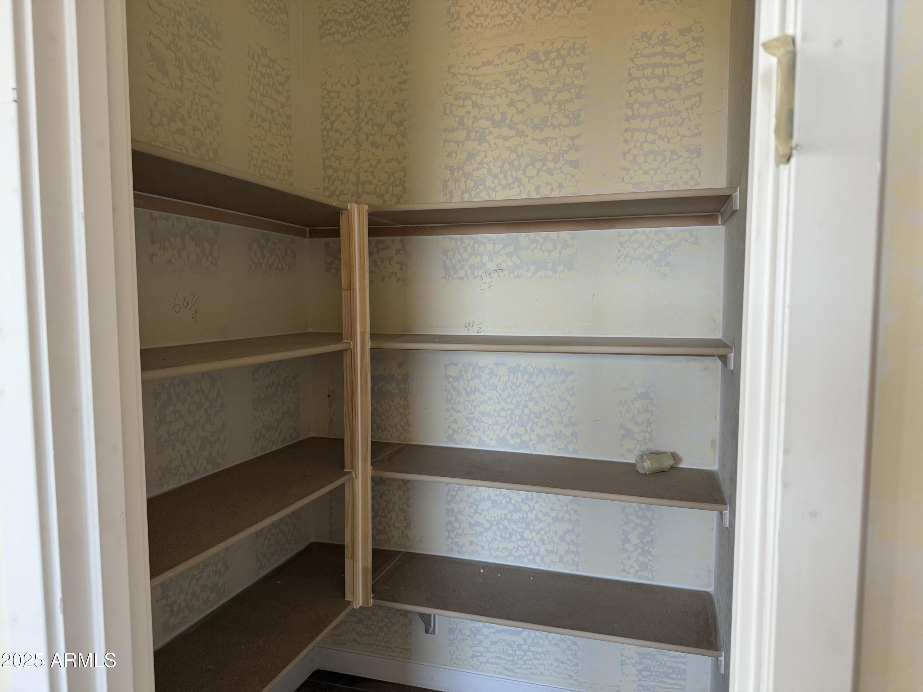 18272 W CAMINO DE ORO