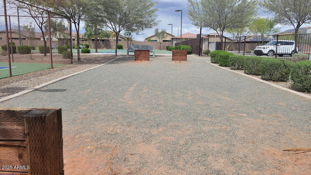 18272 W CAMINO DE ORO
