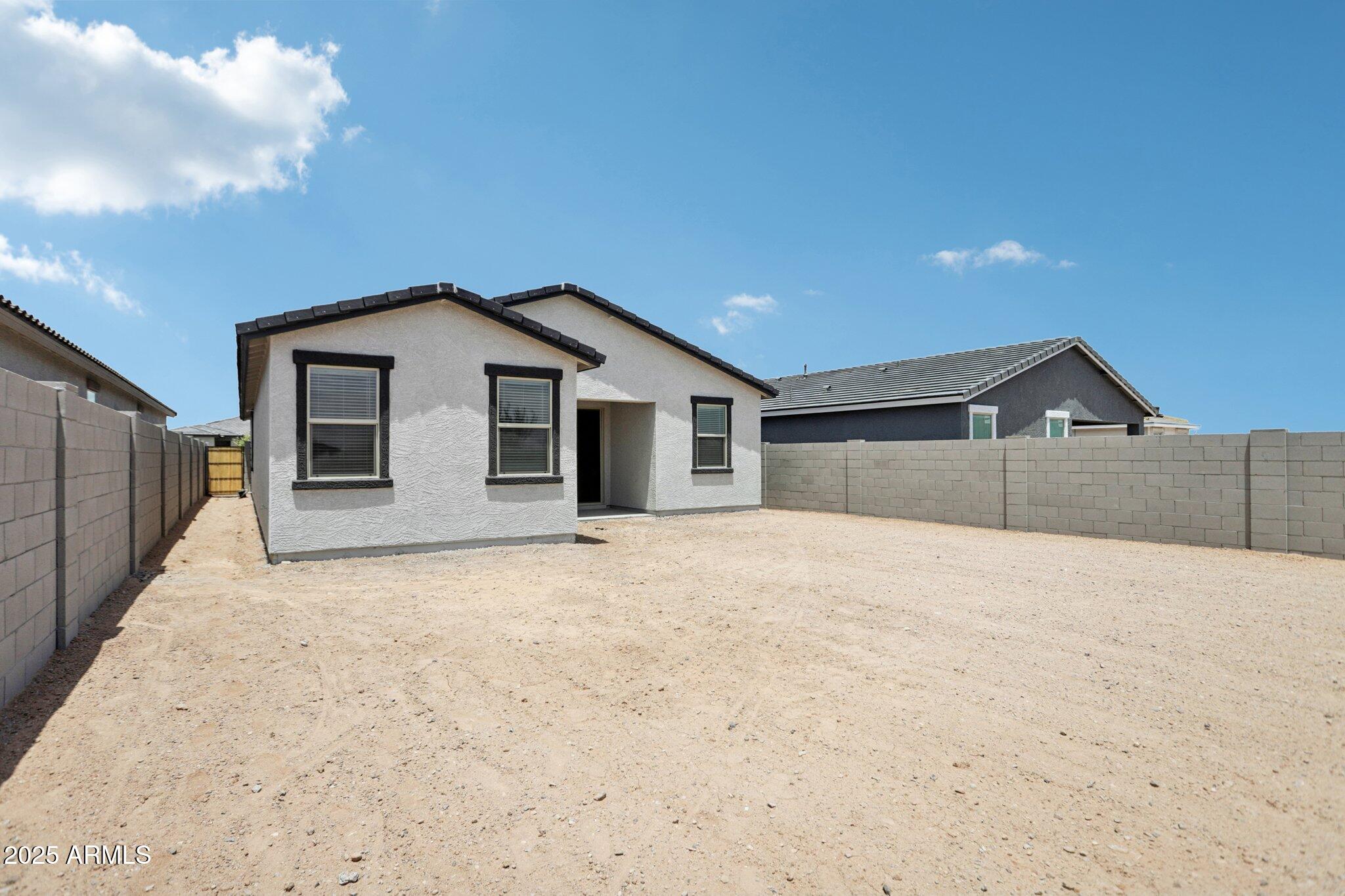 18243 W LA SENDA Drive