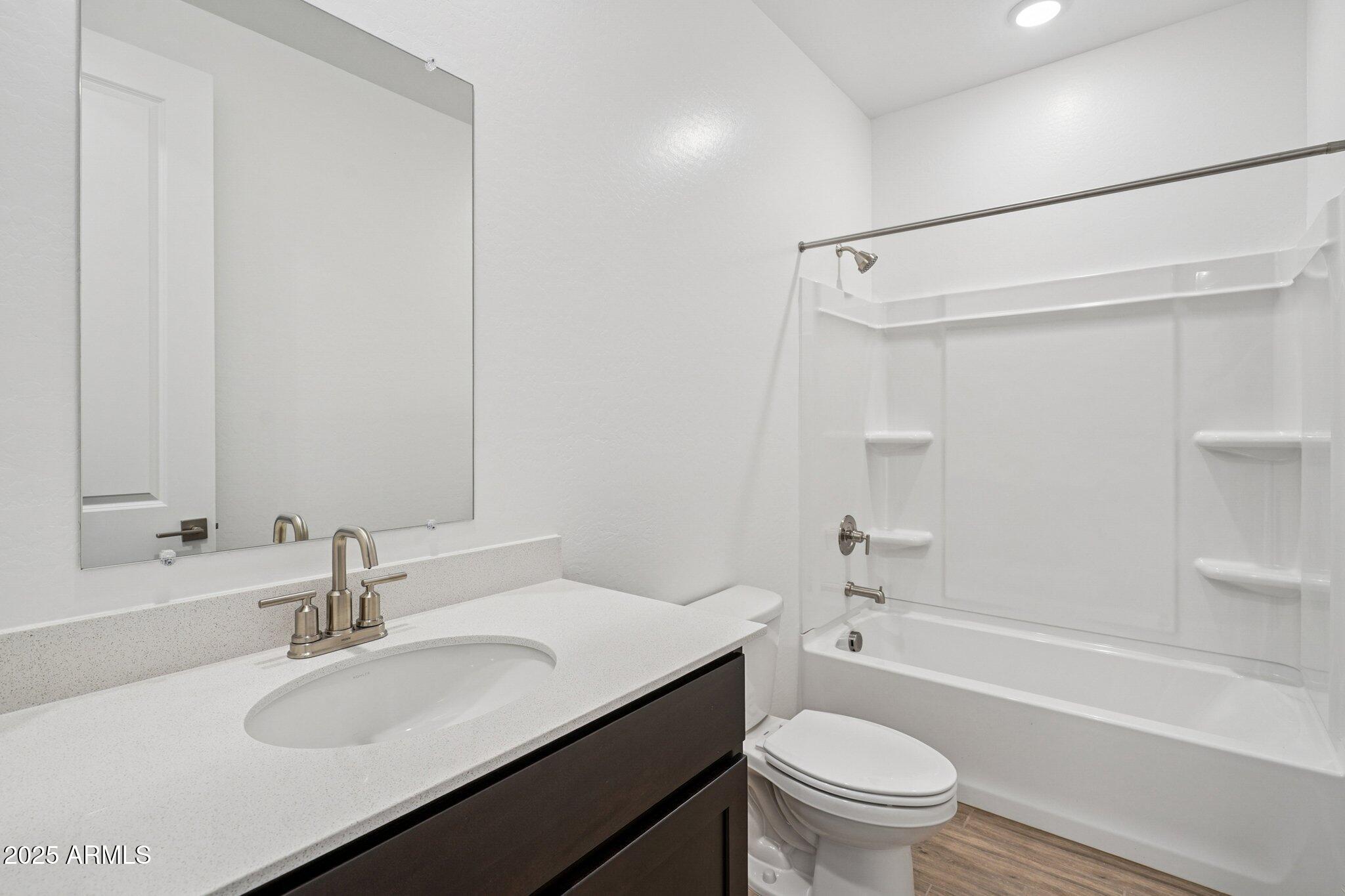 18253 W CAMINO DE ORO