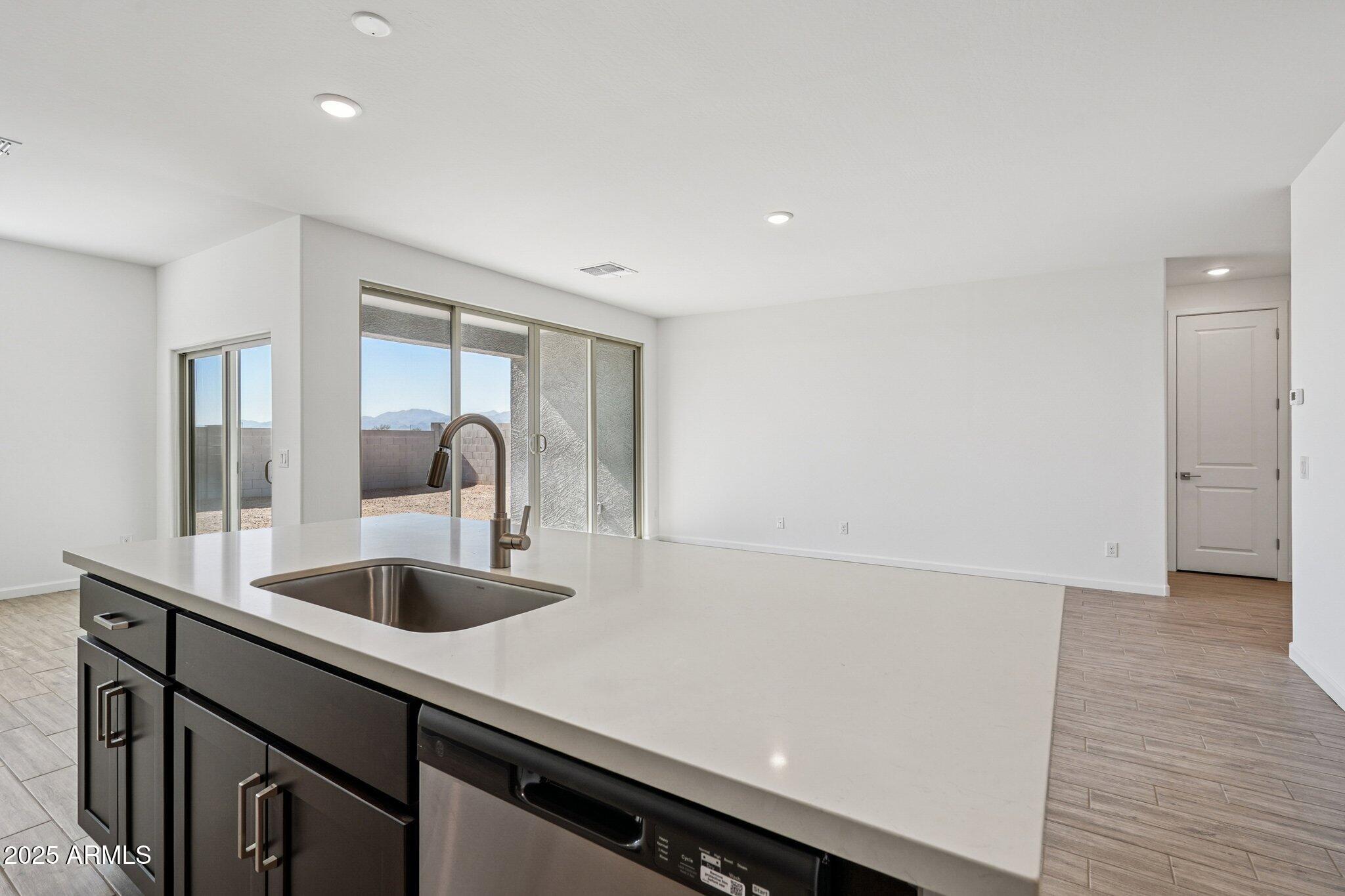 18253 W CAMINO DE ORO