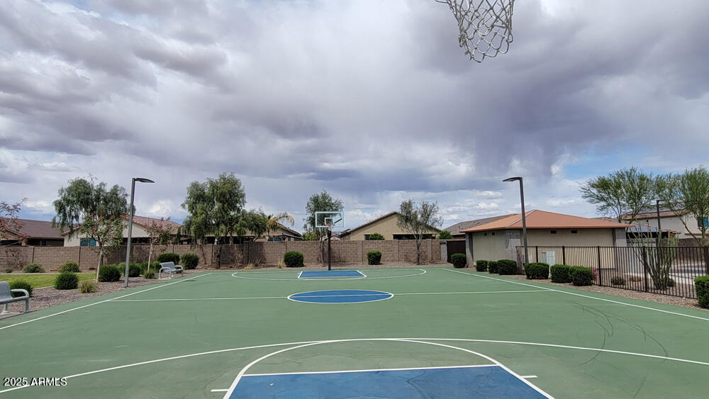 18253 W CAMINO DE ORO