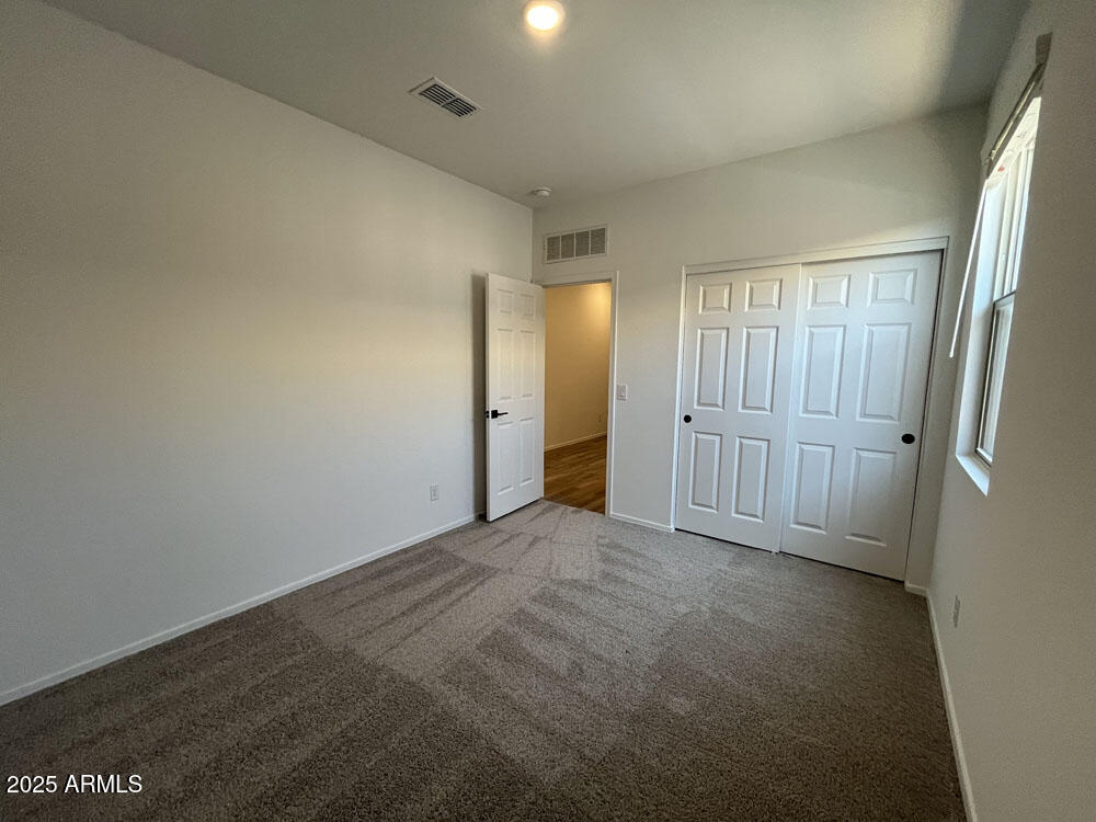 47437 W KENNER Drive