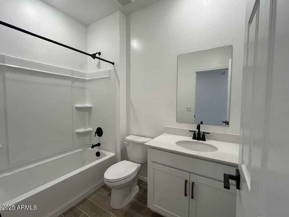 47437 W KENNER Drive