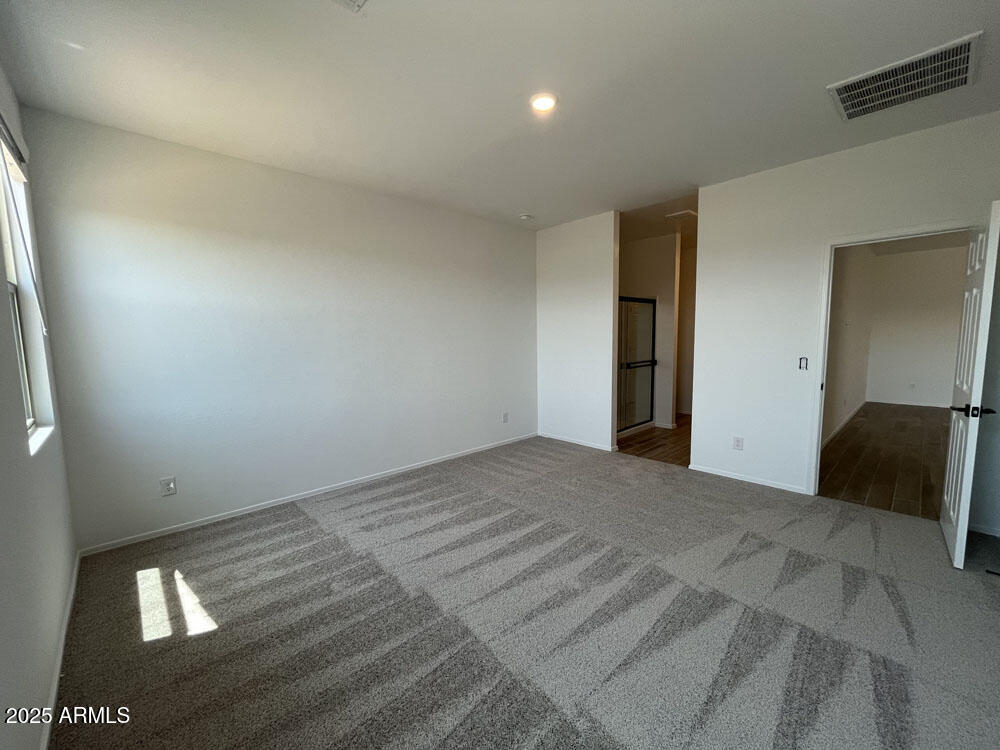 47437 W KENNER Drive