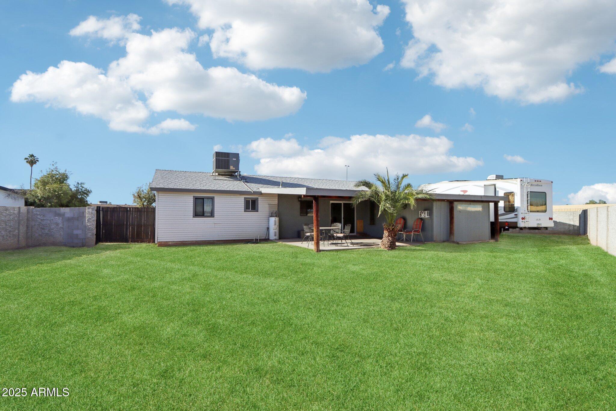 3410 E EVERETT Drive