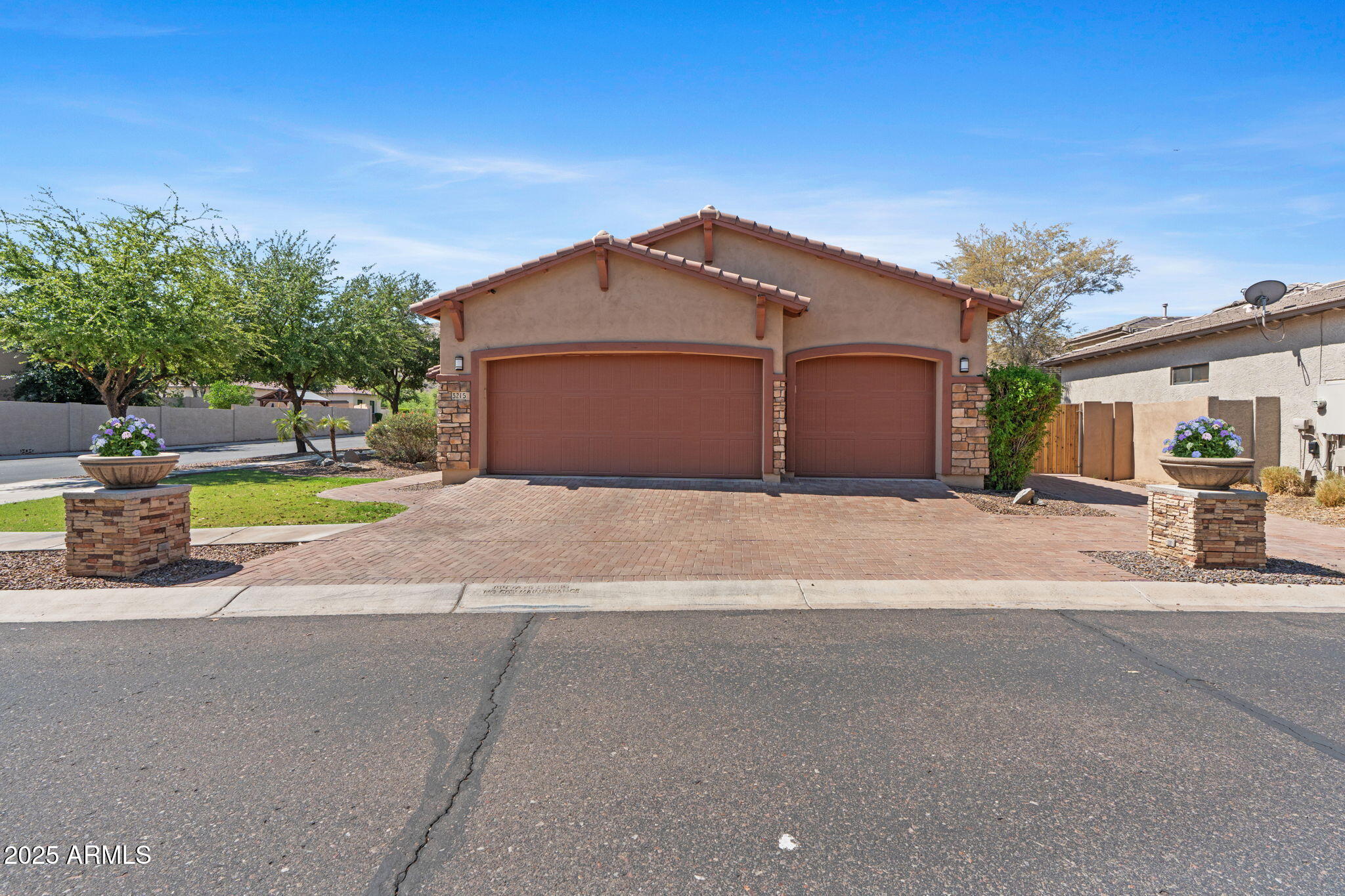 3215 E CONSTANCE Way