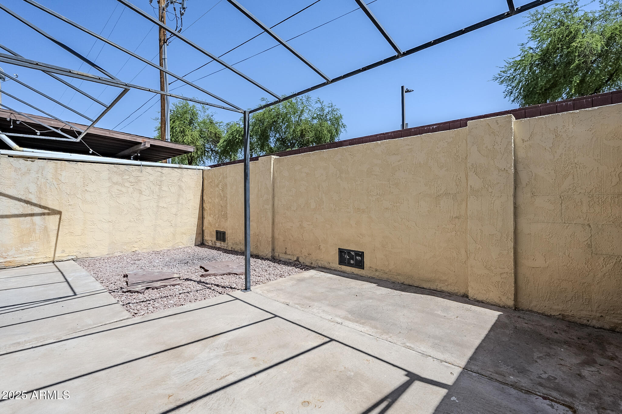 2223 E Catalina Drive