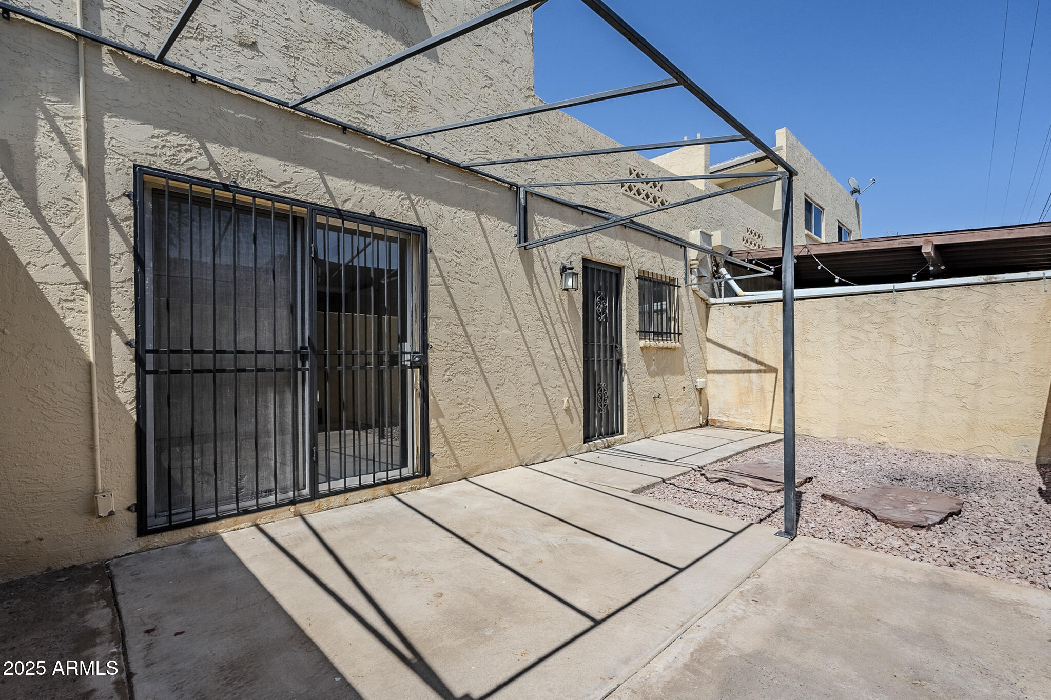 2223 E Catalina Drive