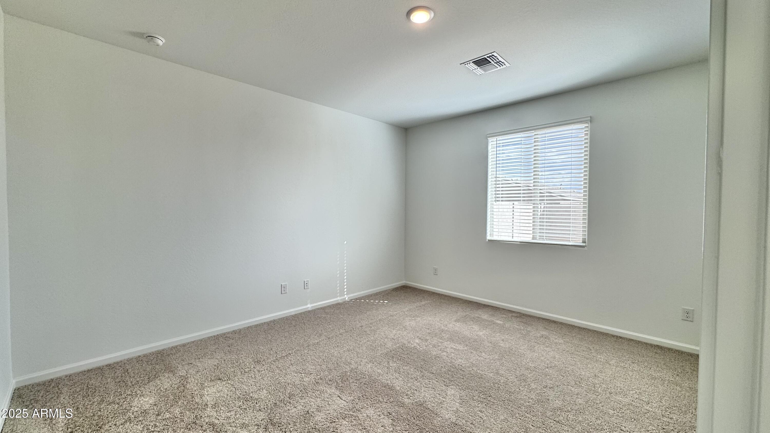 15743 W CAMDEN Avenue