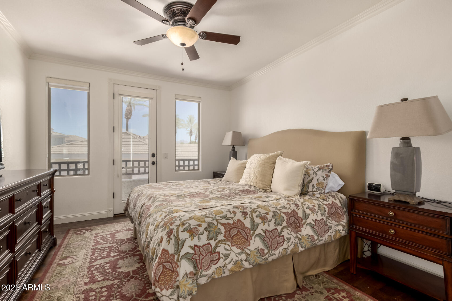 15221 N CLUBGATE Drive, 2139