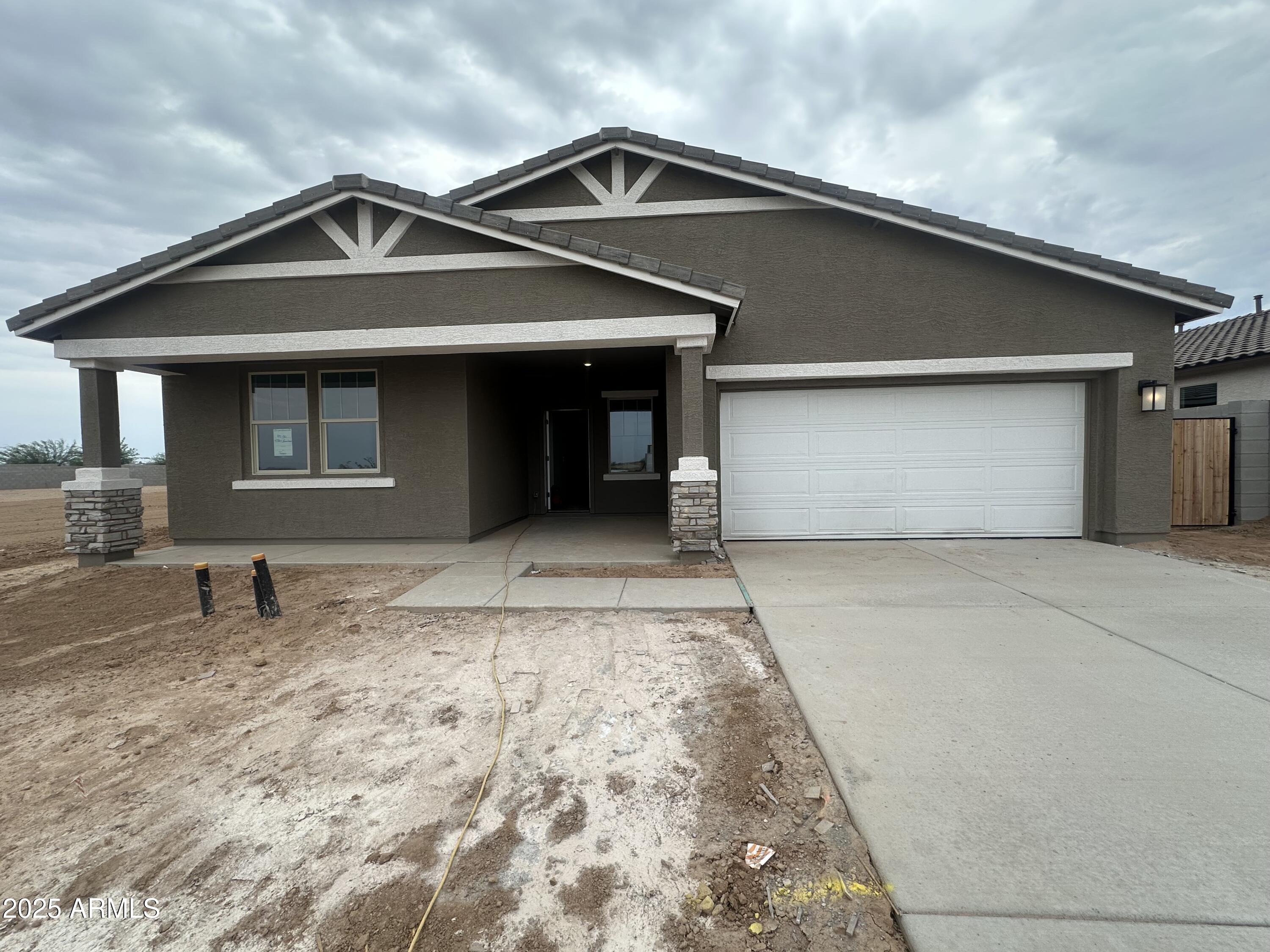 47201 W PECAN WOODS Walk