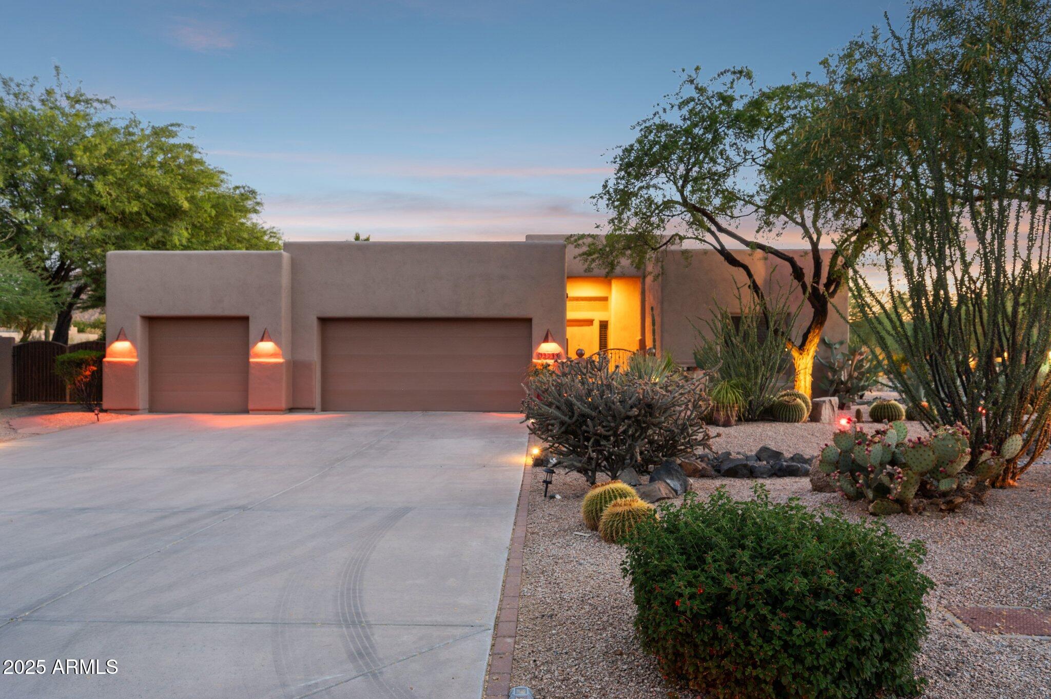 11299 E GREYTHORN Drive