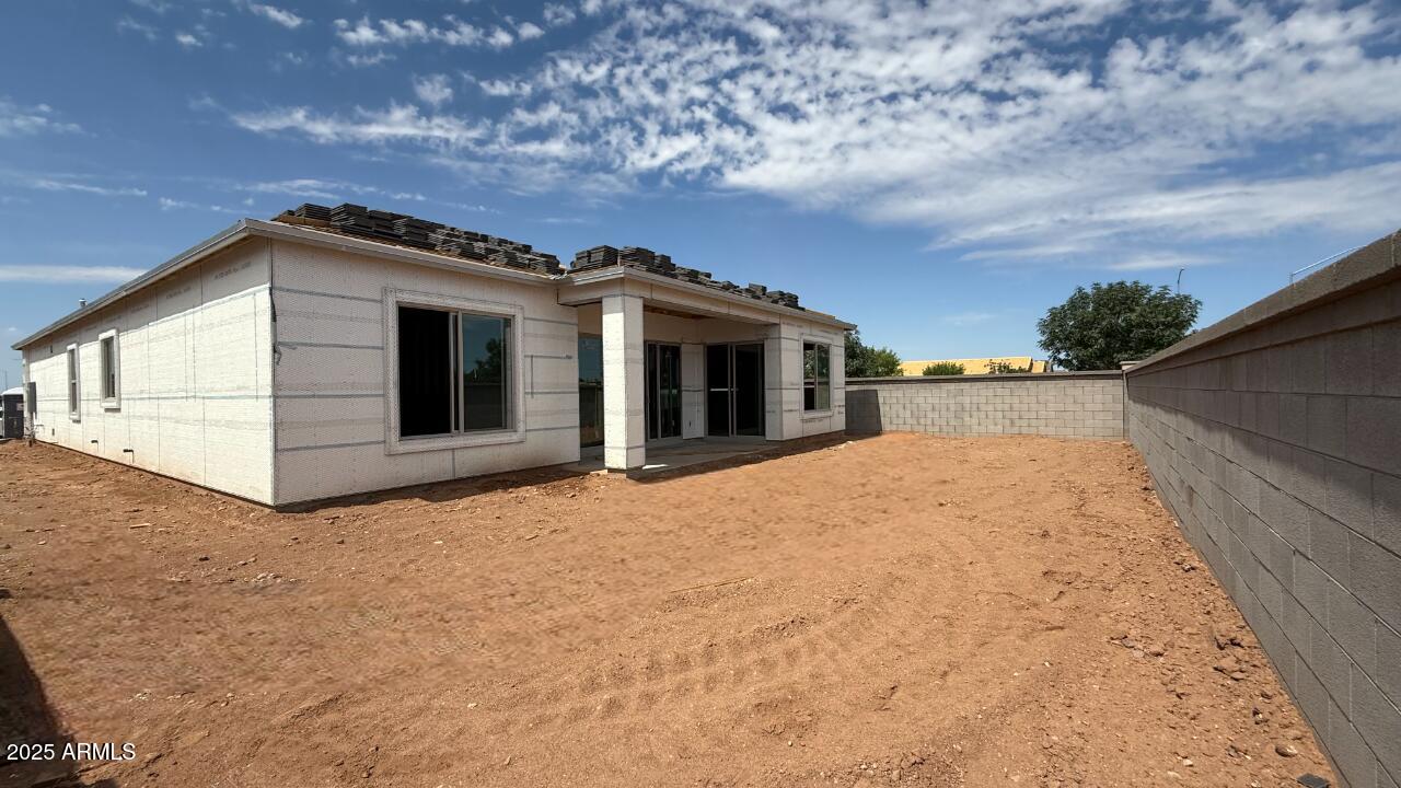11410 E UTAH Avenue