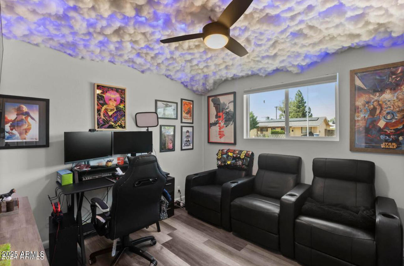 1321 W 14TH