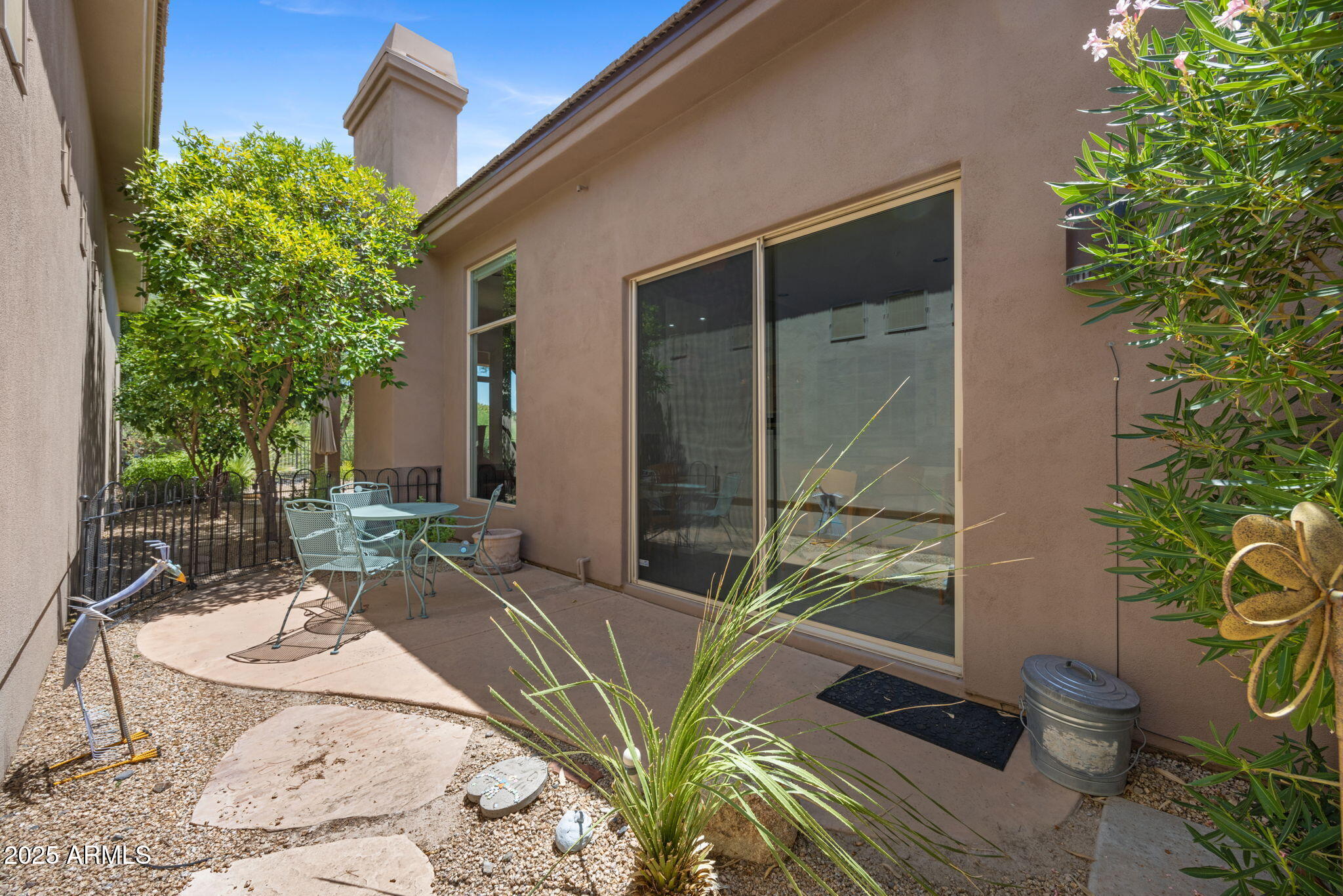 11081 E BETONY Drive