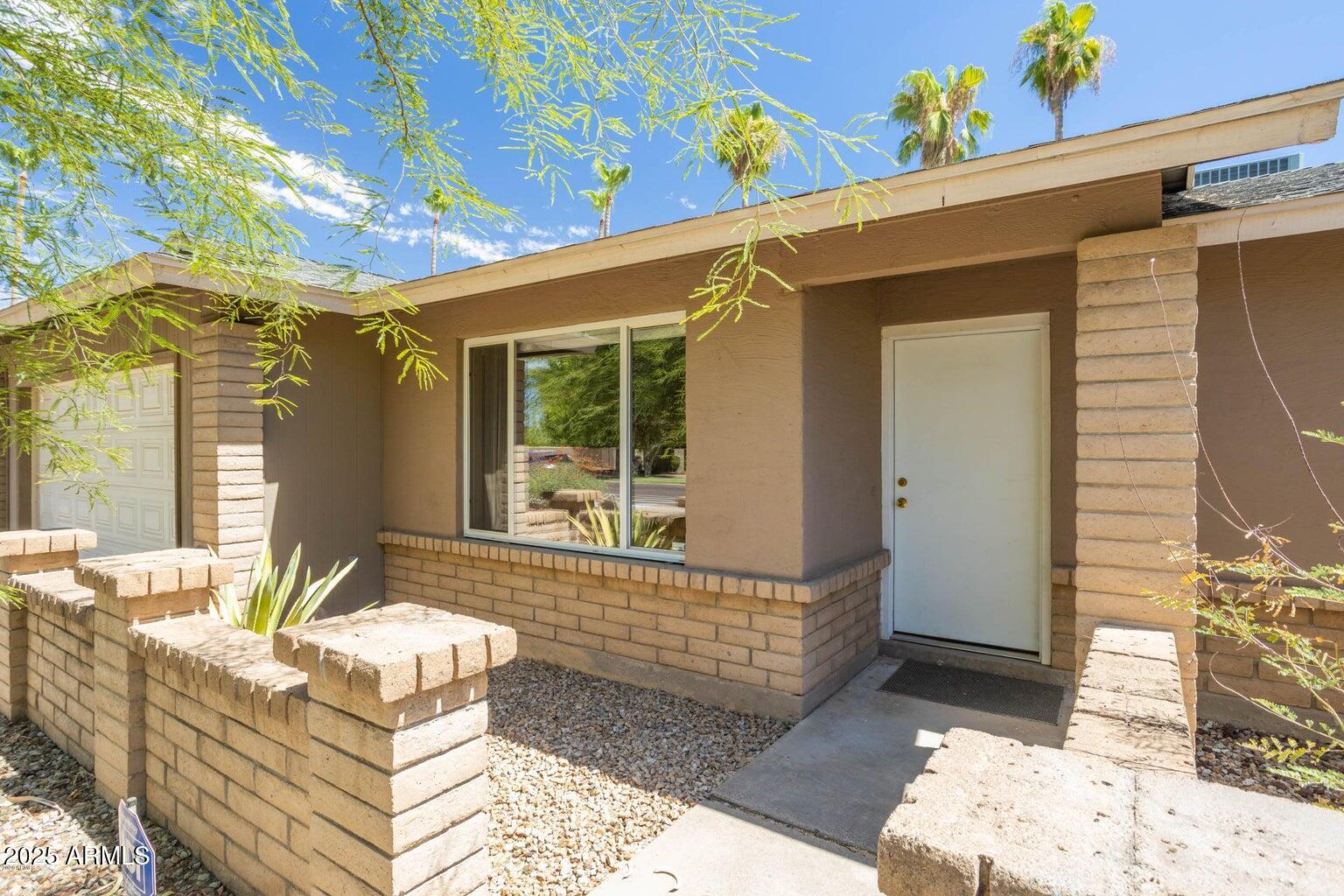 4077 E CHOLLA Street