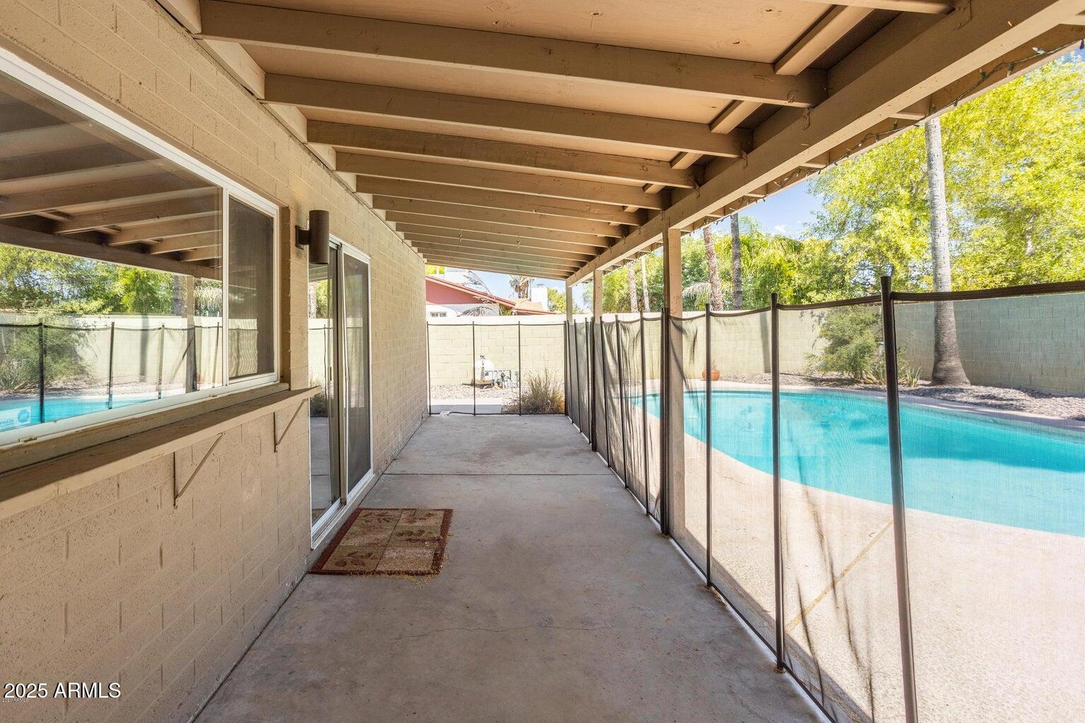 4077 E CHOLLA Street