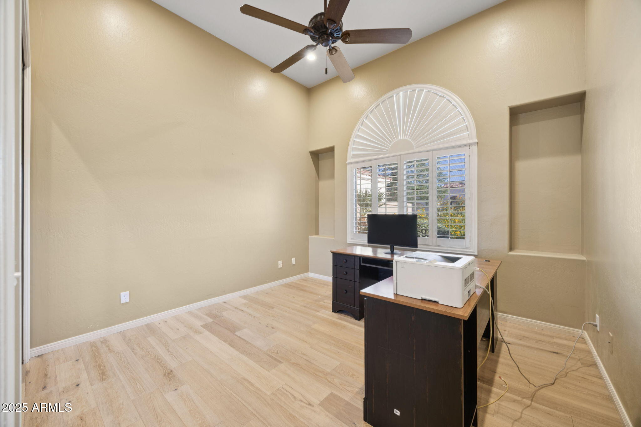 11816 E TERRA Drive