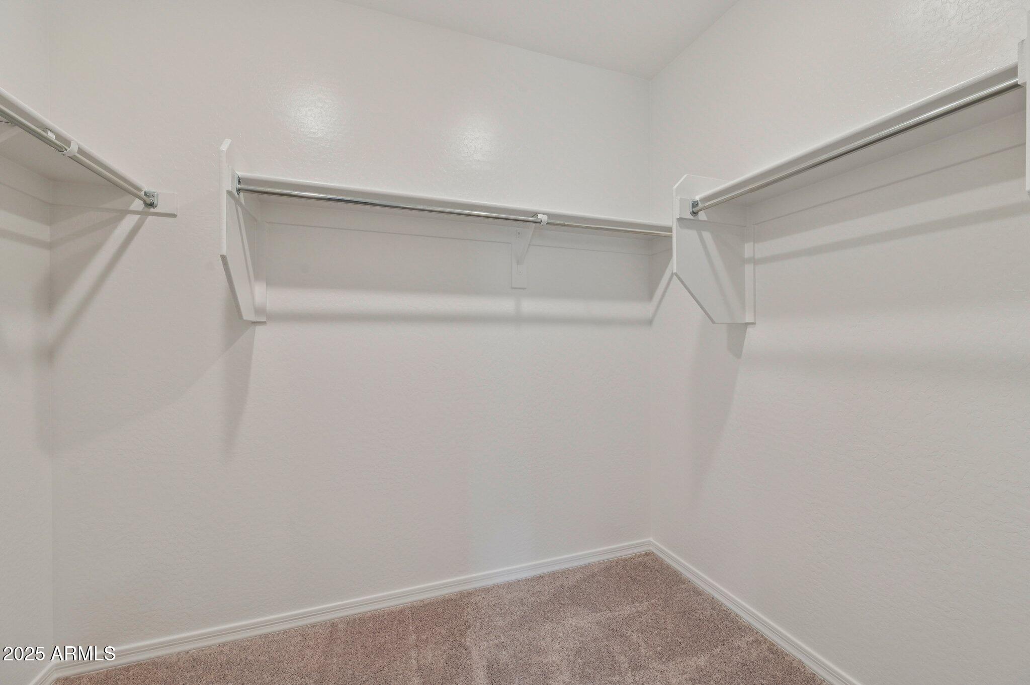 4328 E BROOK LYNN Place