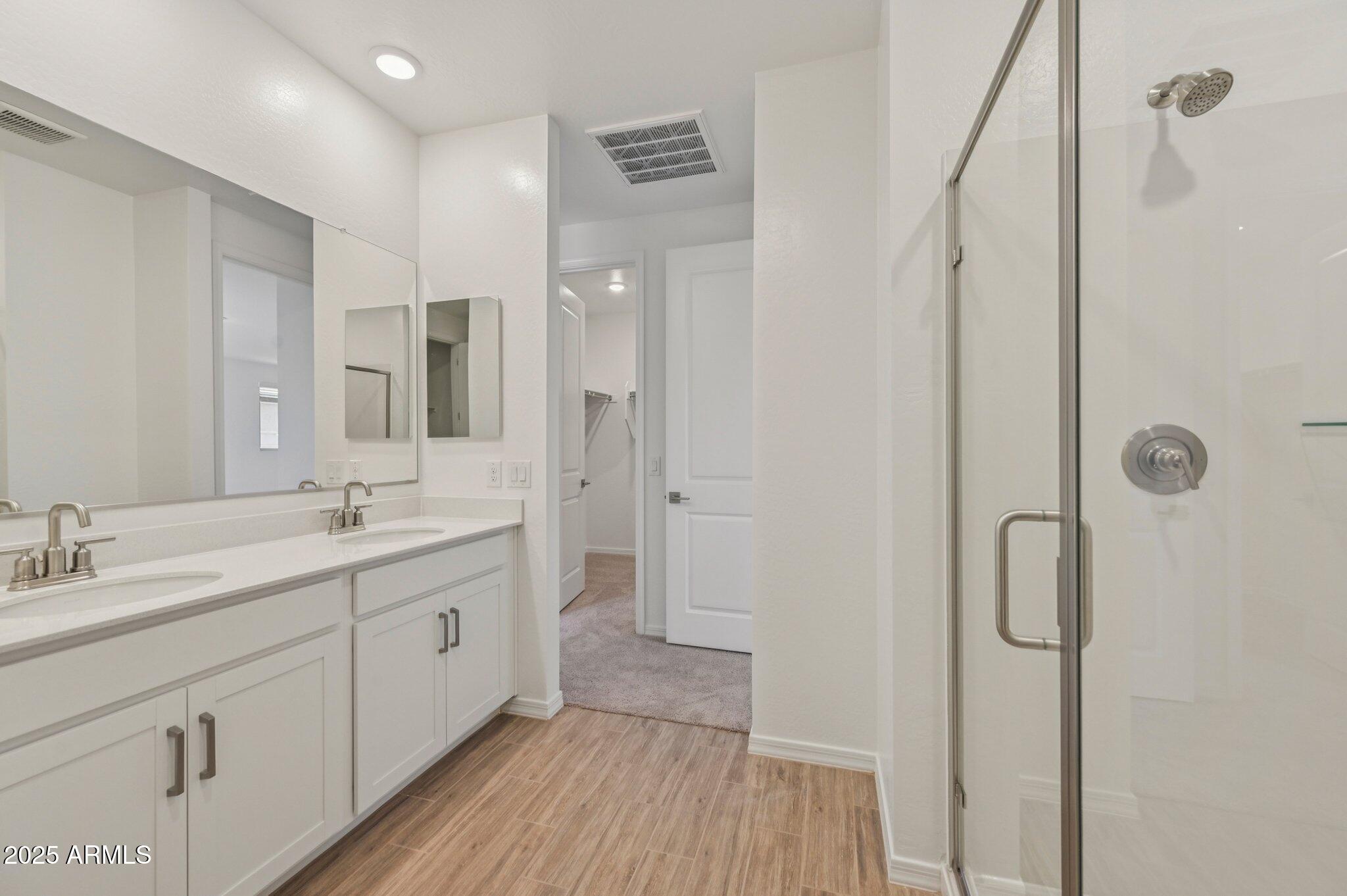 4328 E BROOK LYNN Place