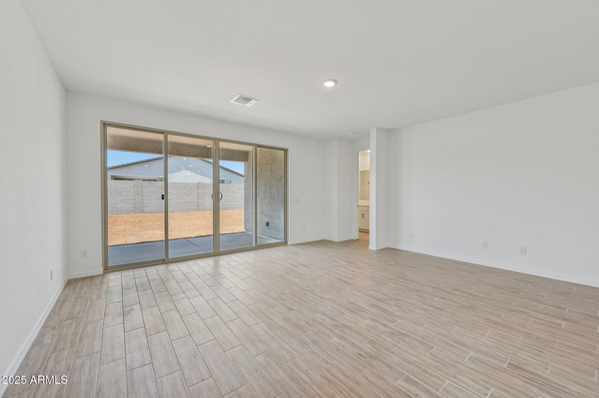 4328 E BROOK LYNN Place