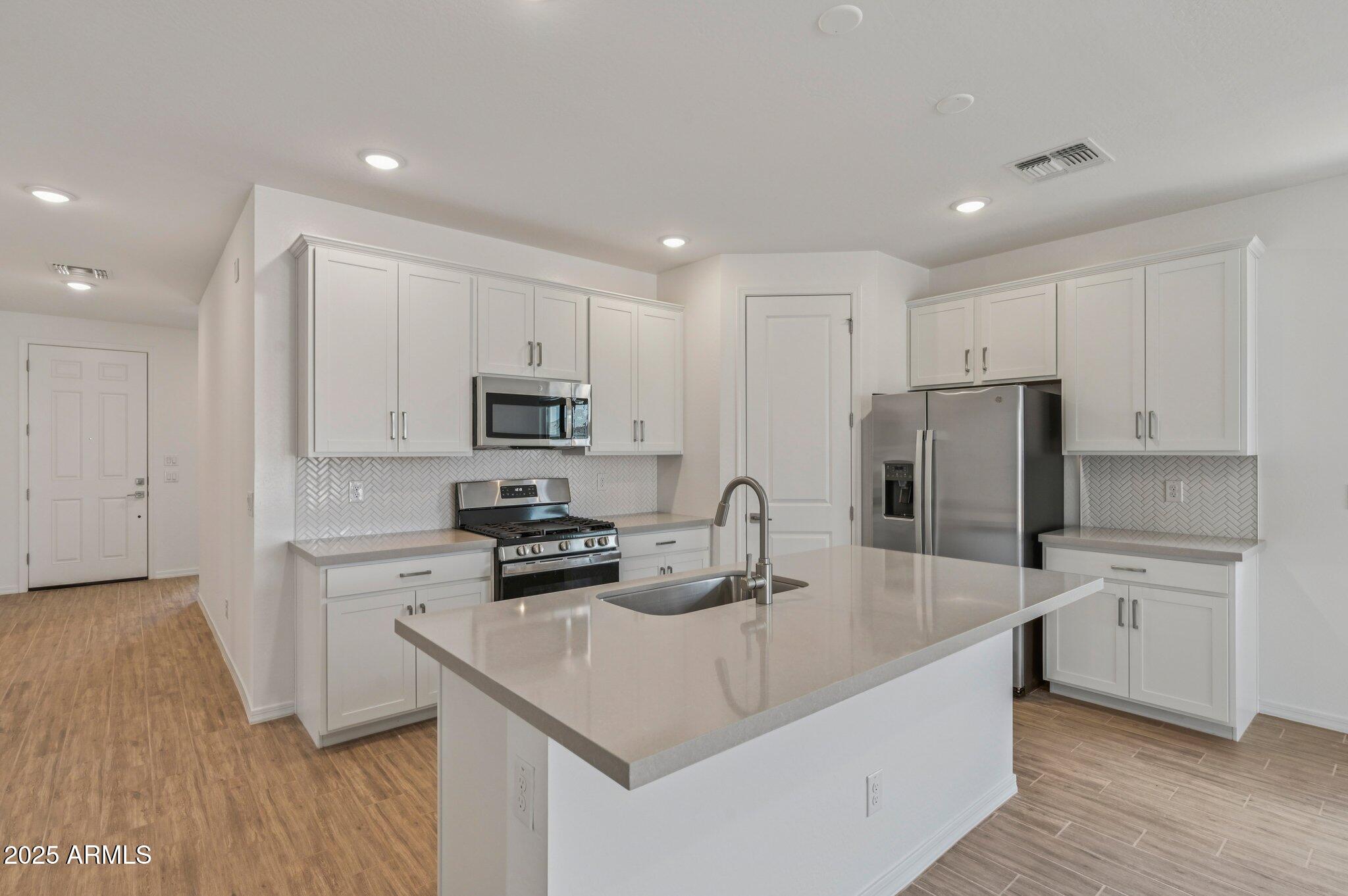4328 E BROOK LYNN Place