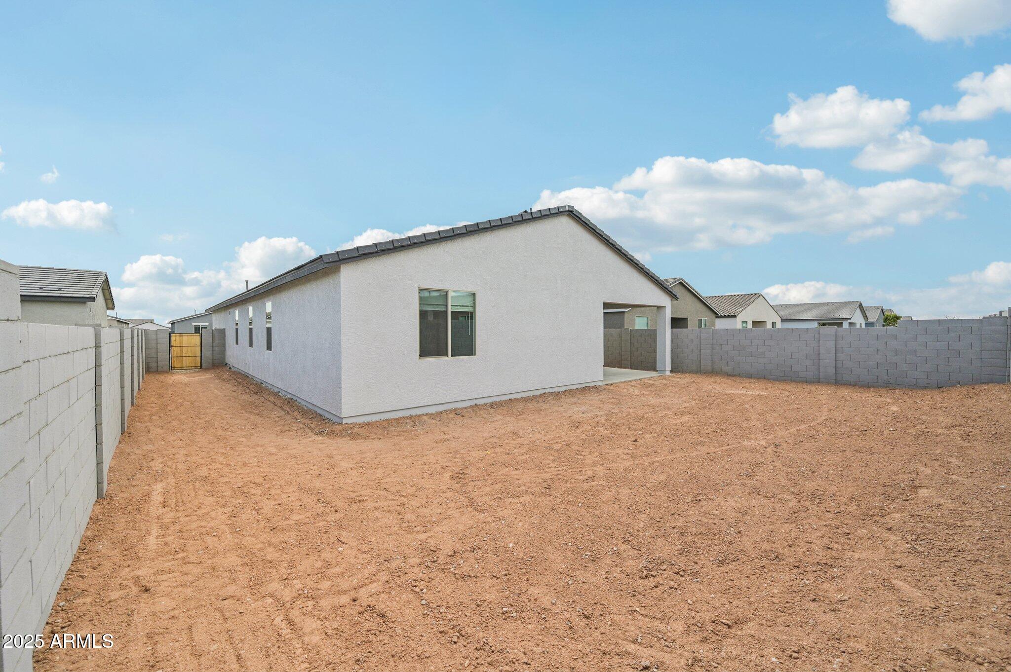4328 E BROOK LYNN Place