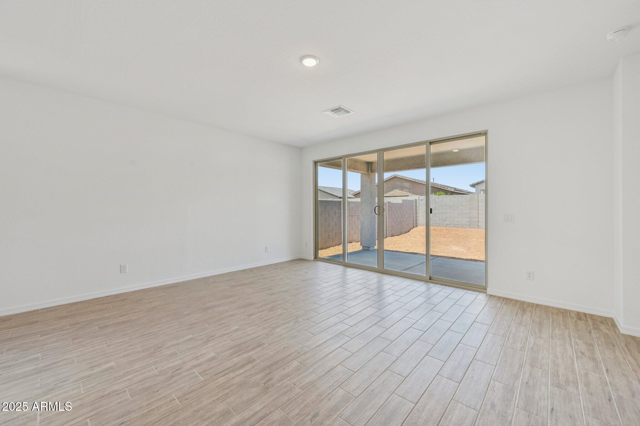 4328 E BROOK LYNN Place